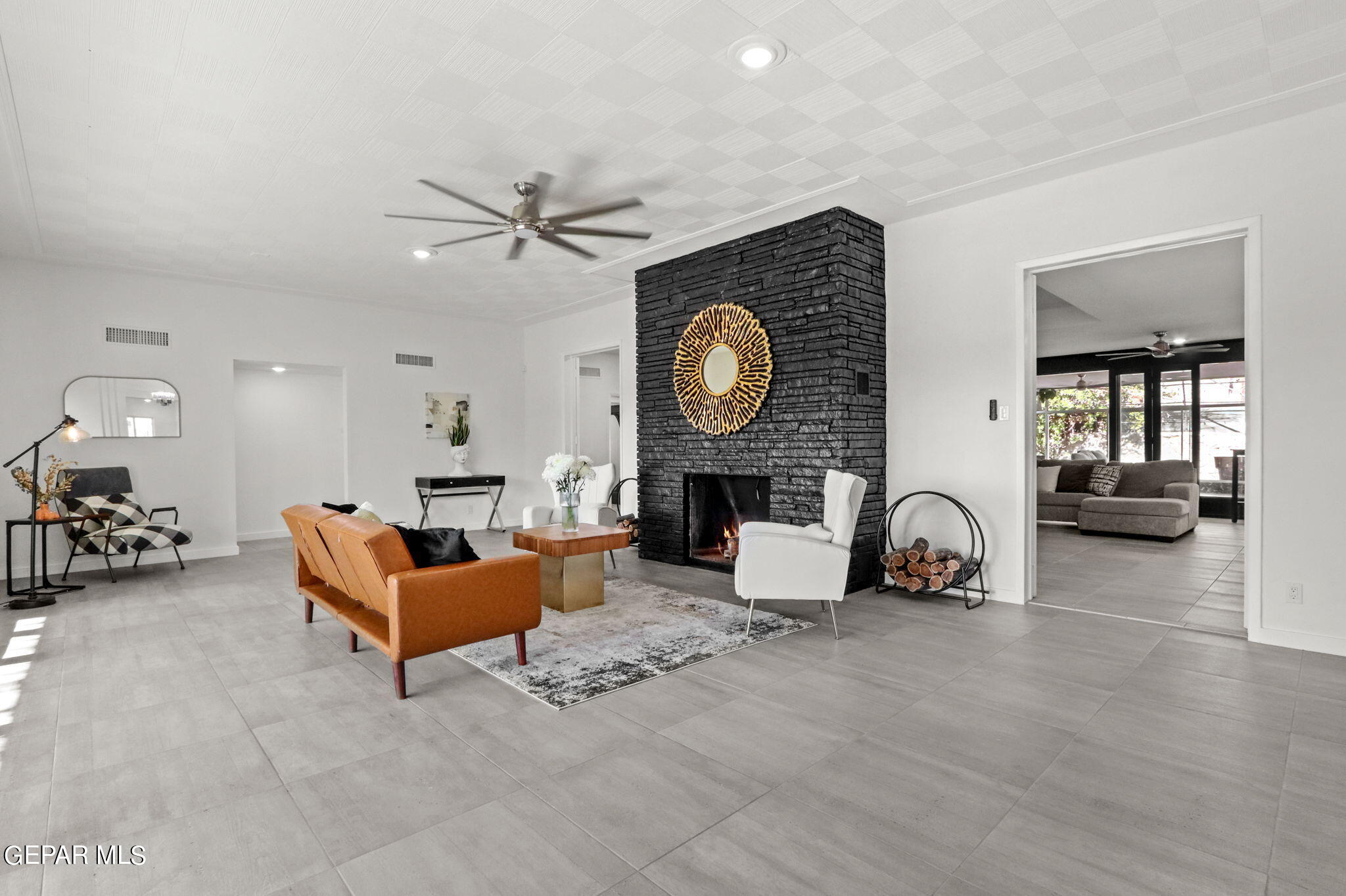 3940 FLAMINGO Drive