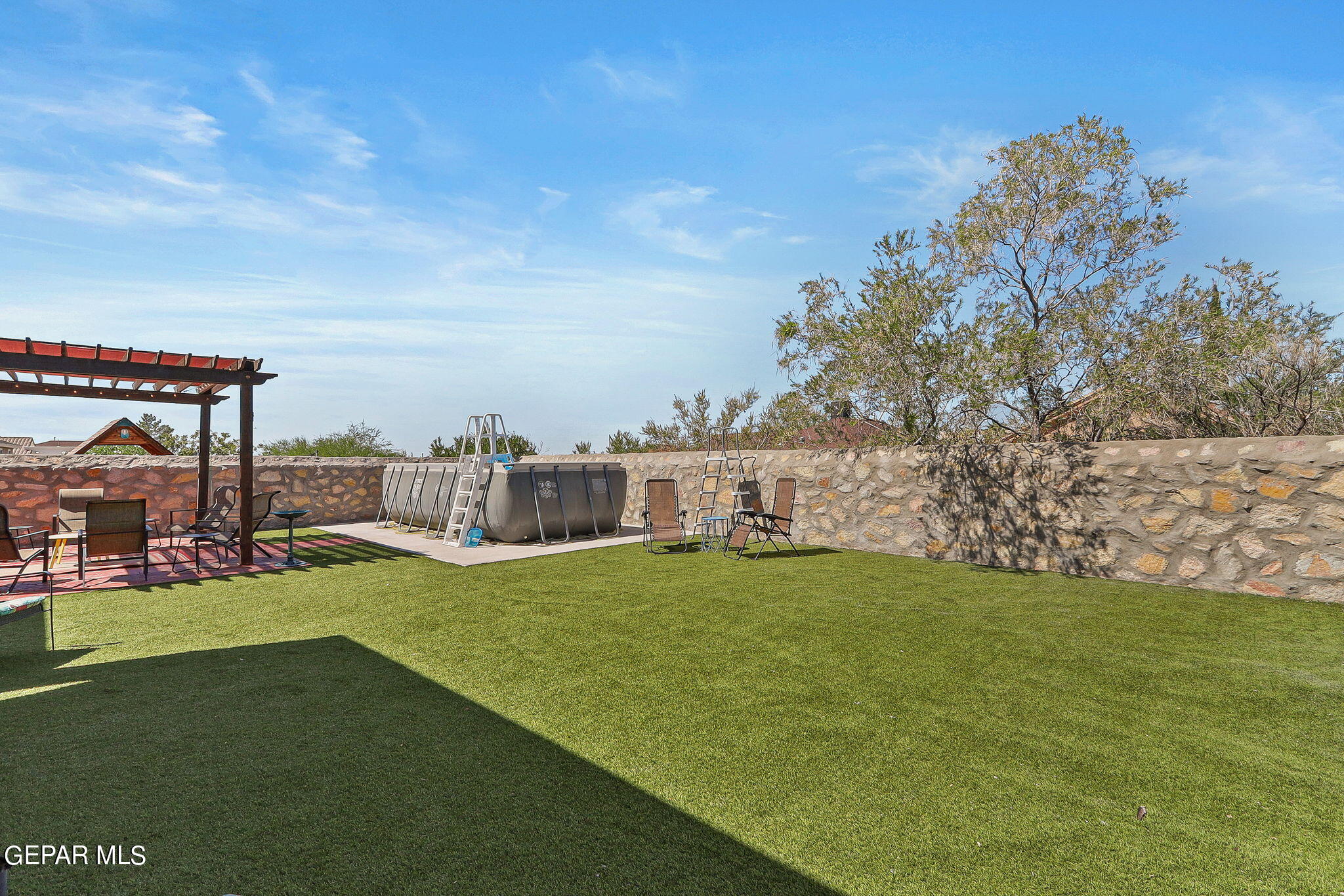 6401 Franklin Ridge Drive