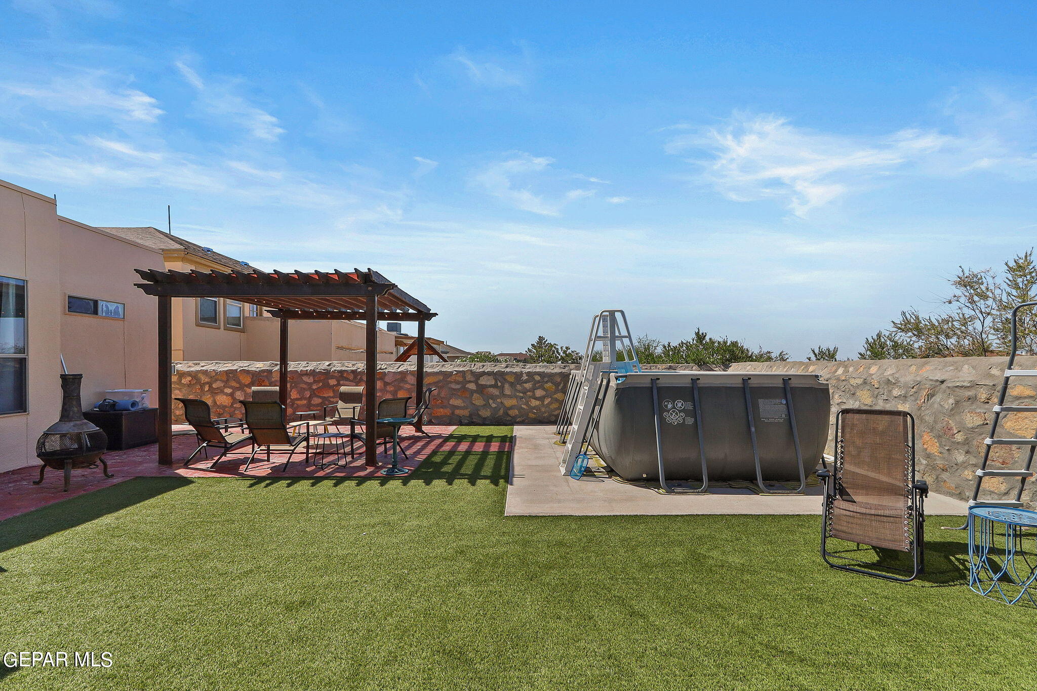 6401 Franklin Ridge Drive