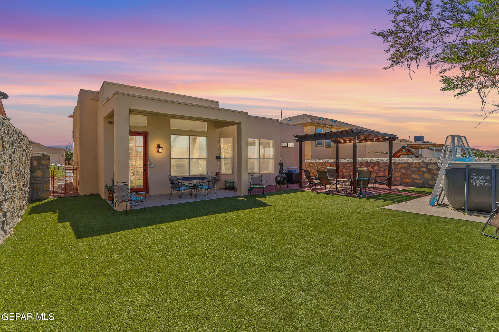 6401 Franklin Ridge Drive