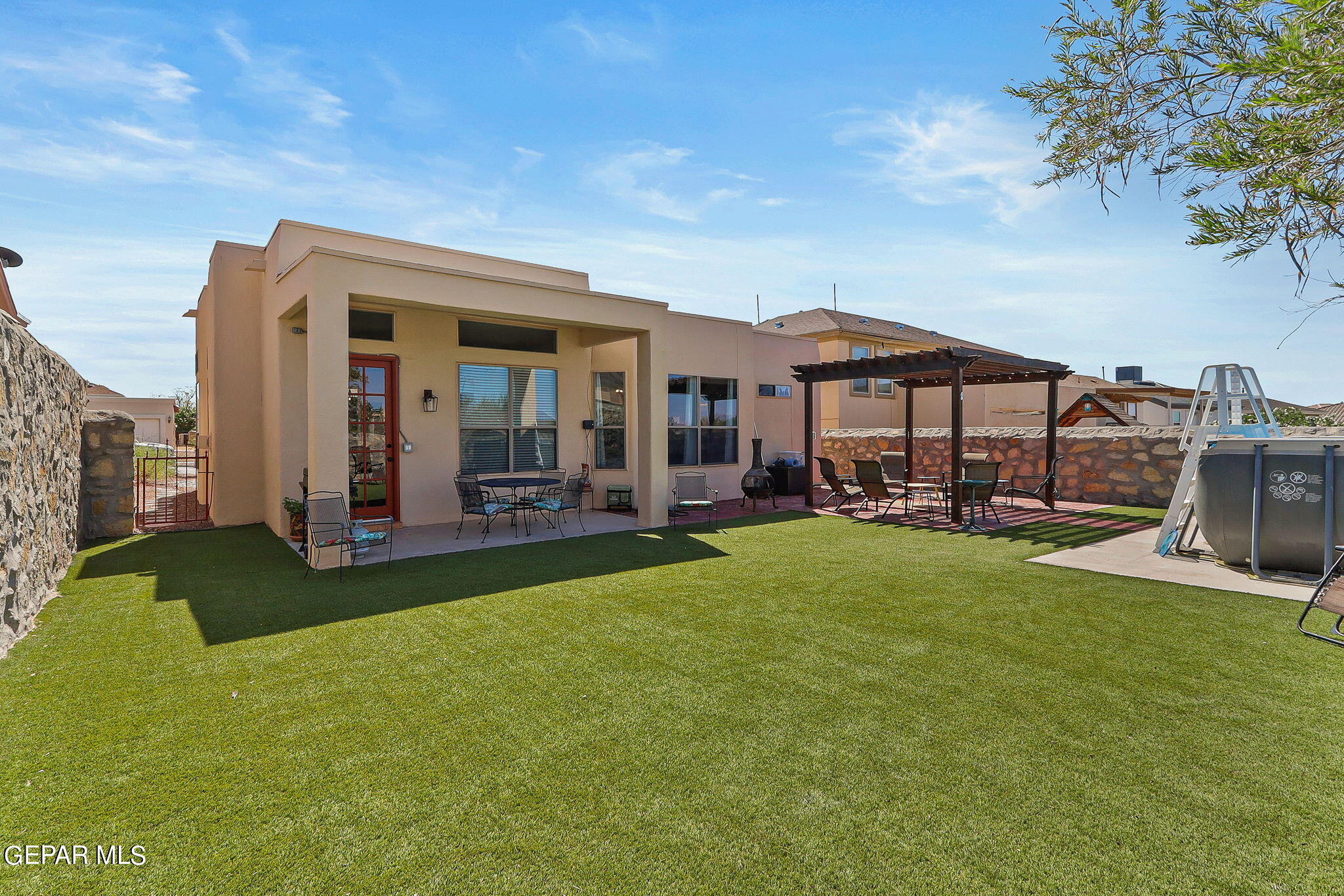6401 Franklin Ridge Drive