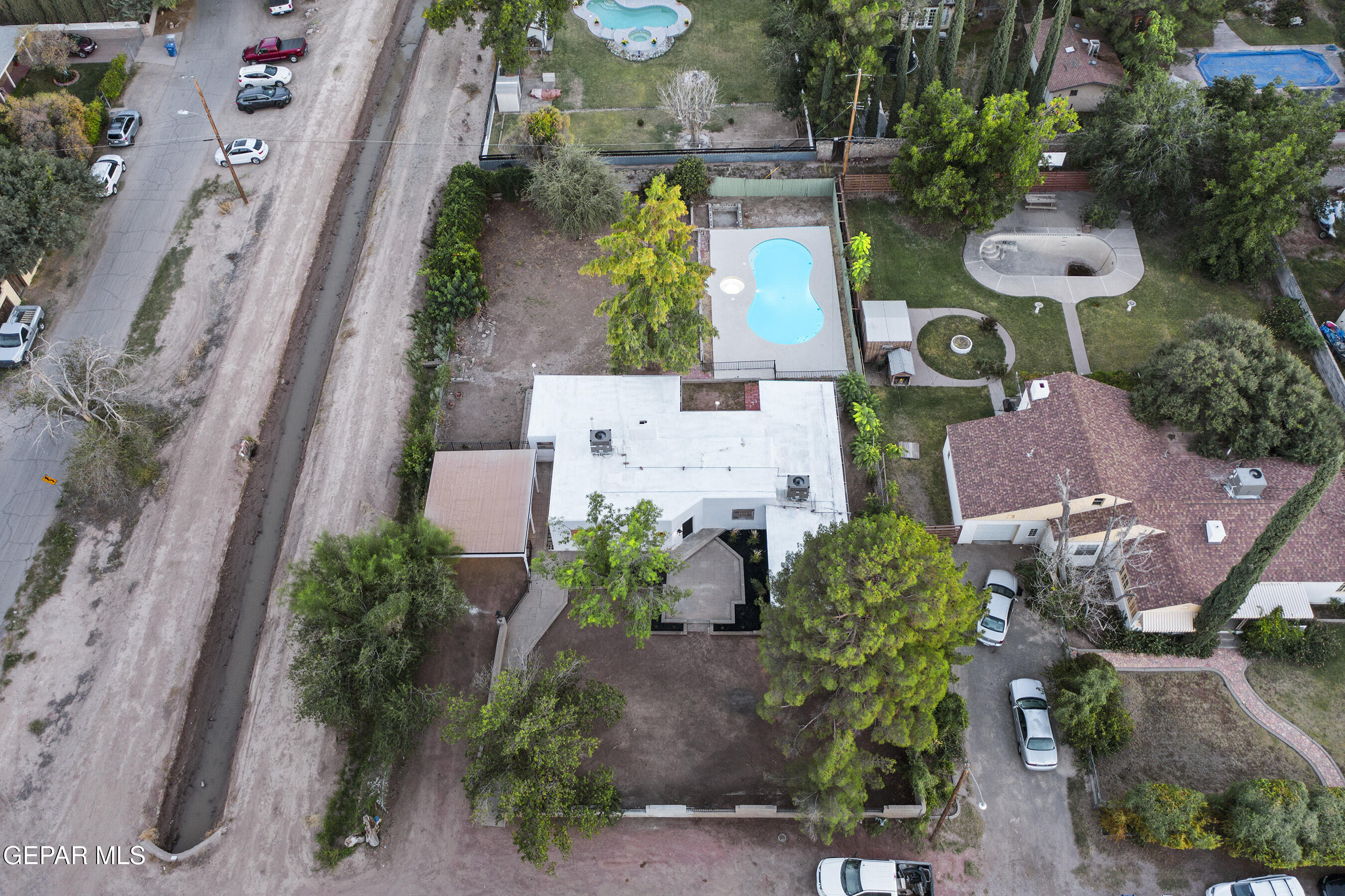 300 Belva Way