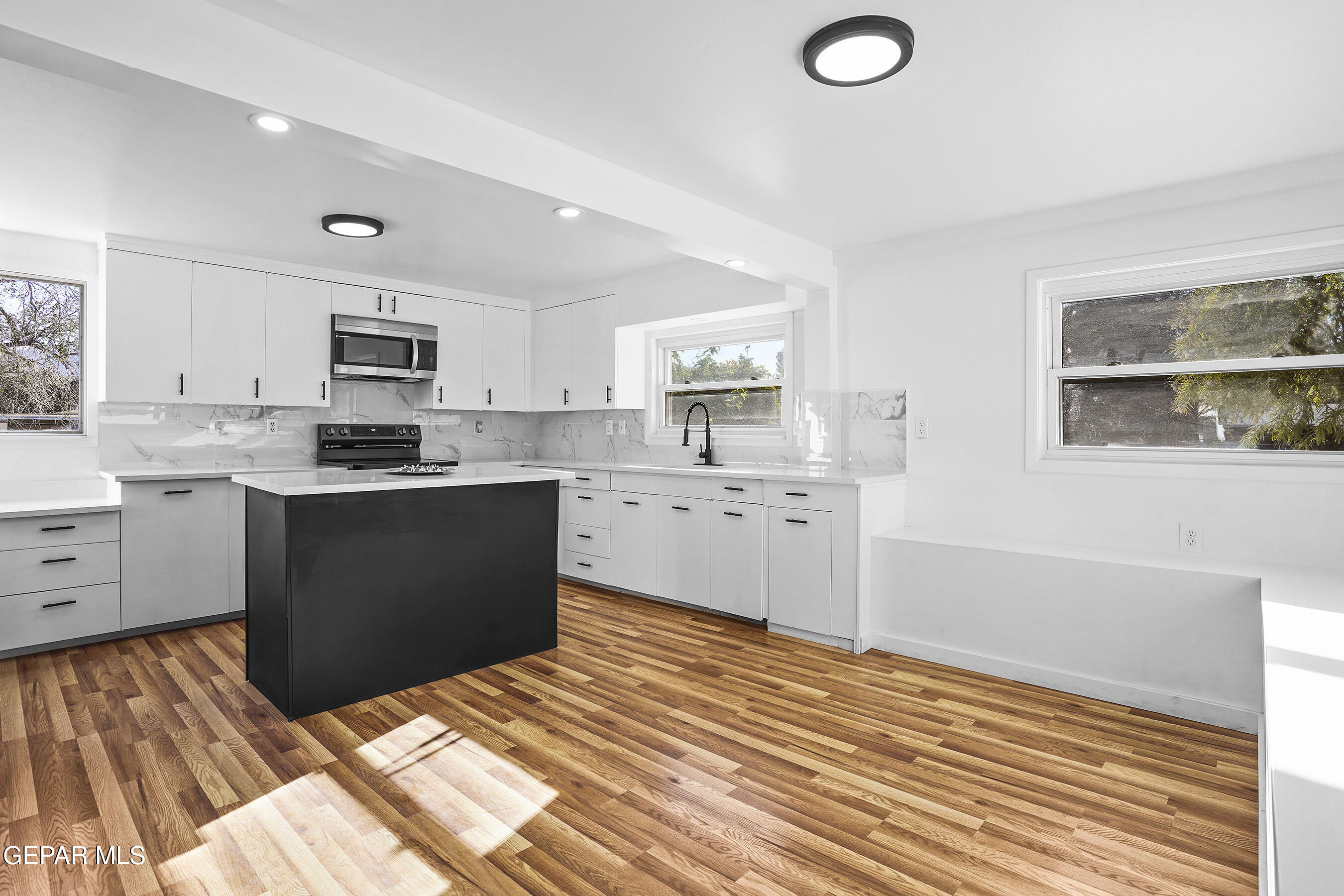 300 Belva Way