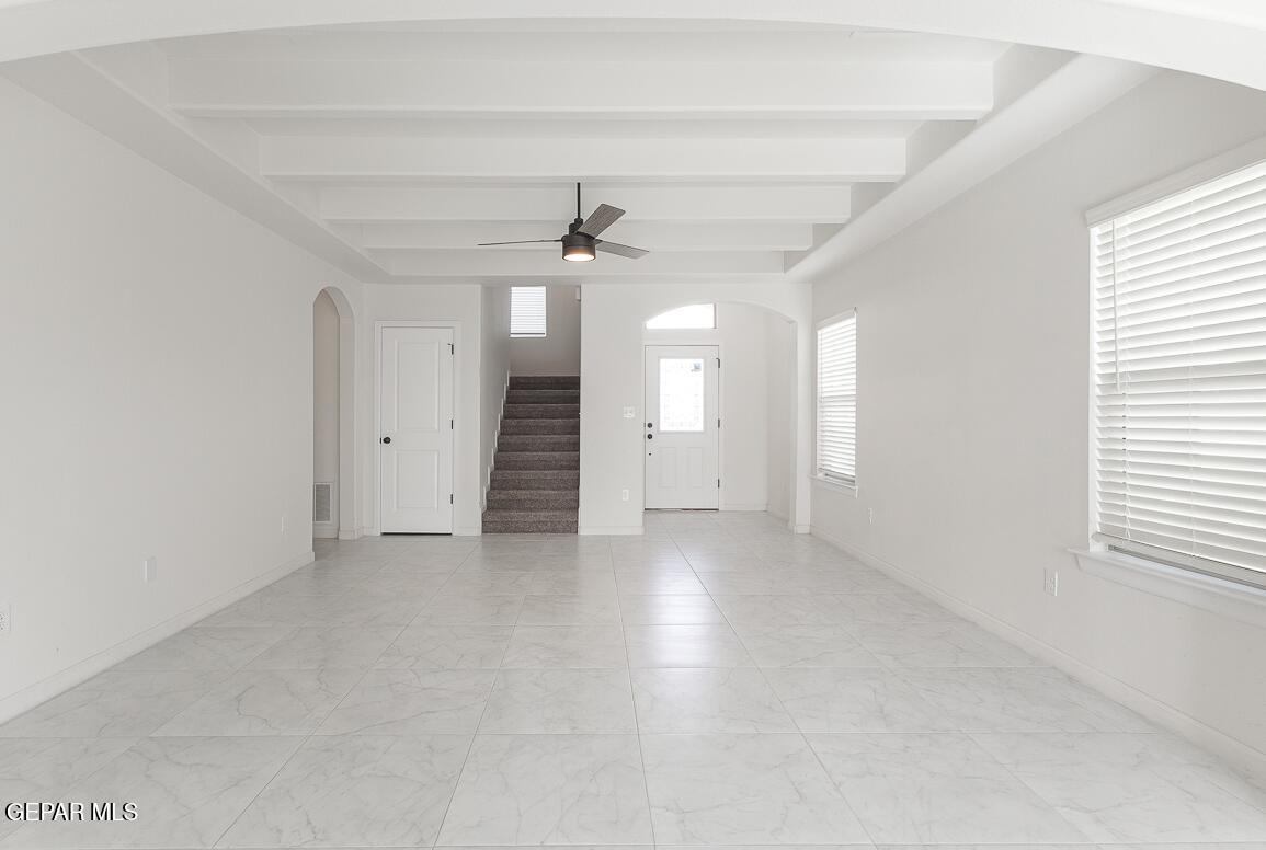 904 Aqueduct Avenue