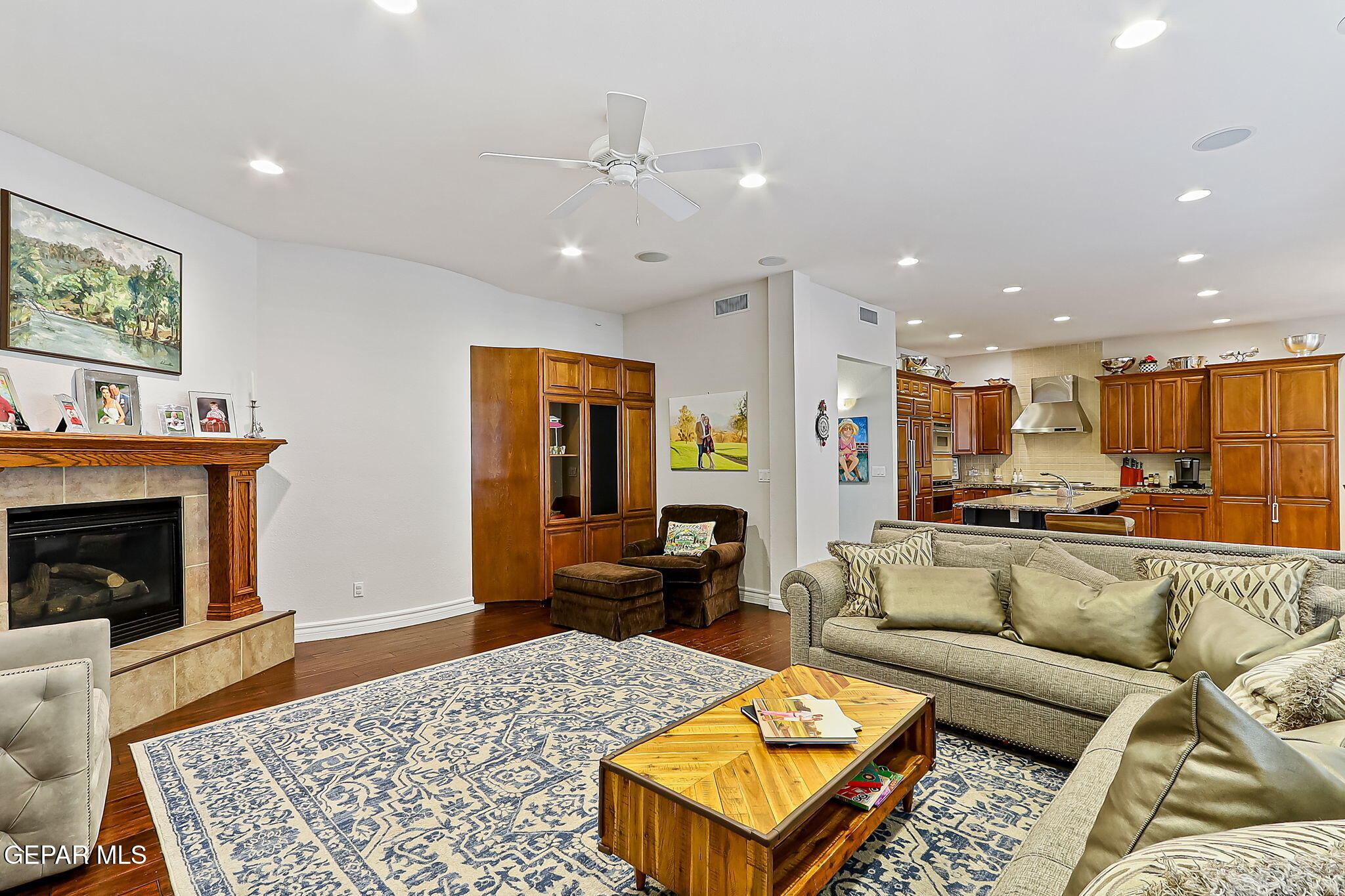 6489 CALLE PLACIDO Drive