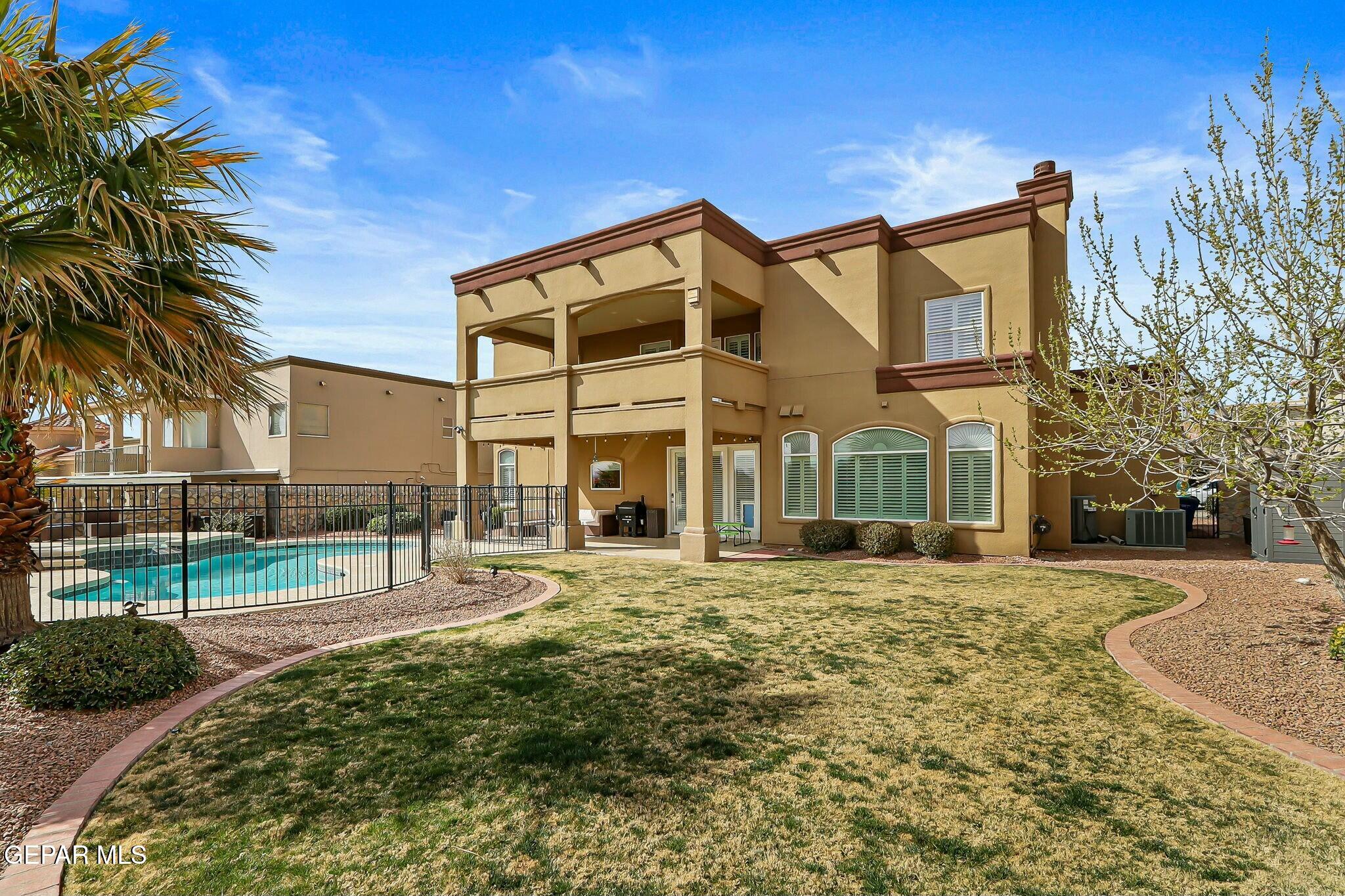 1140 CALLE LOMAS Drive