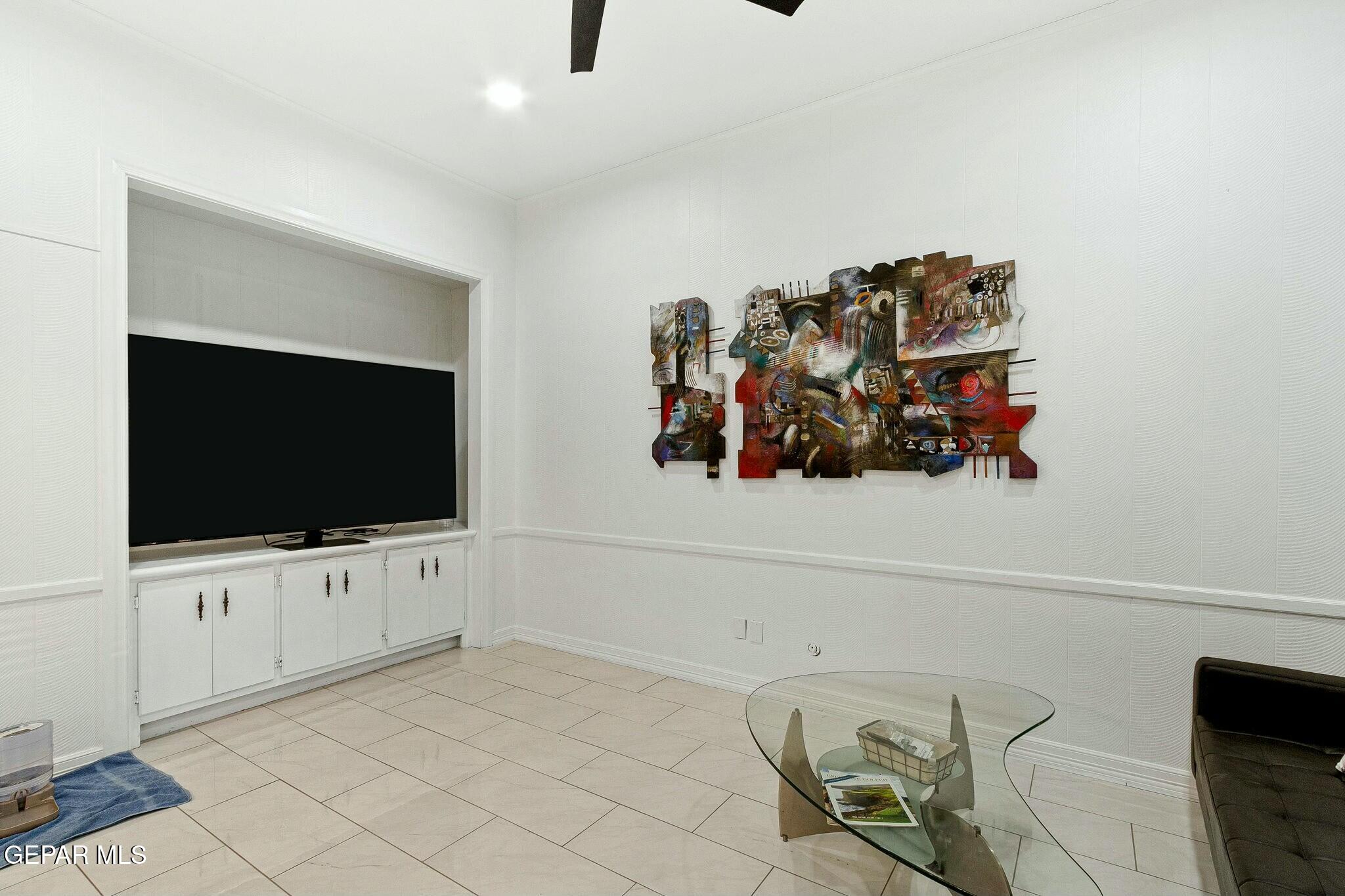 6010 TORREY PINES Drive