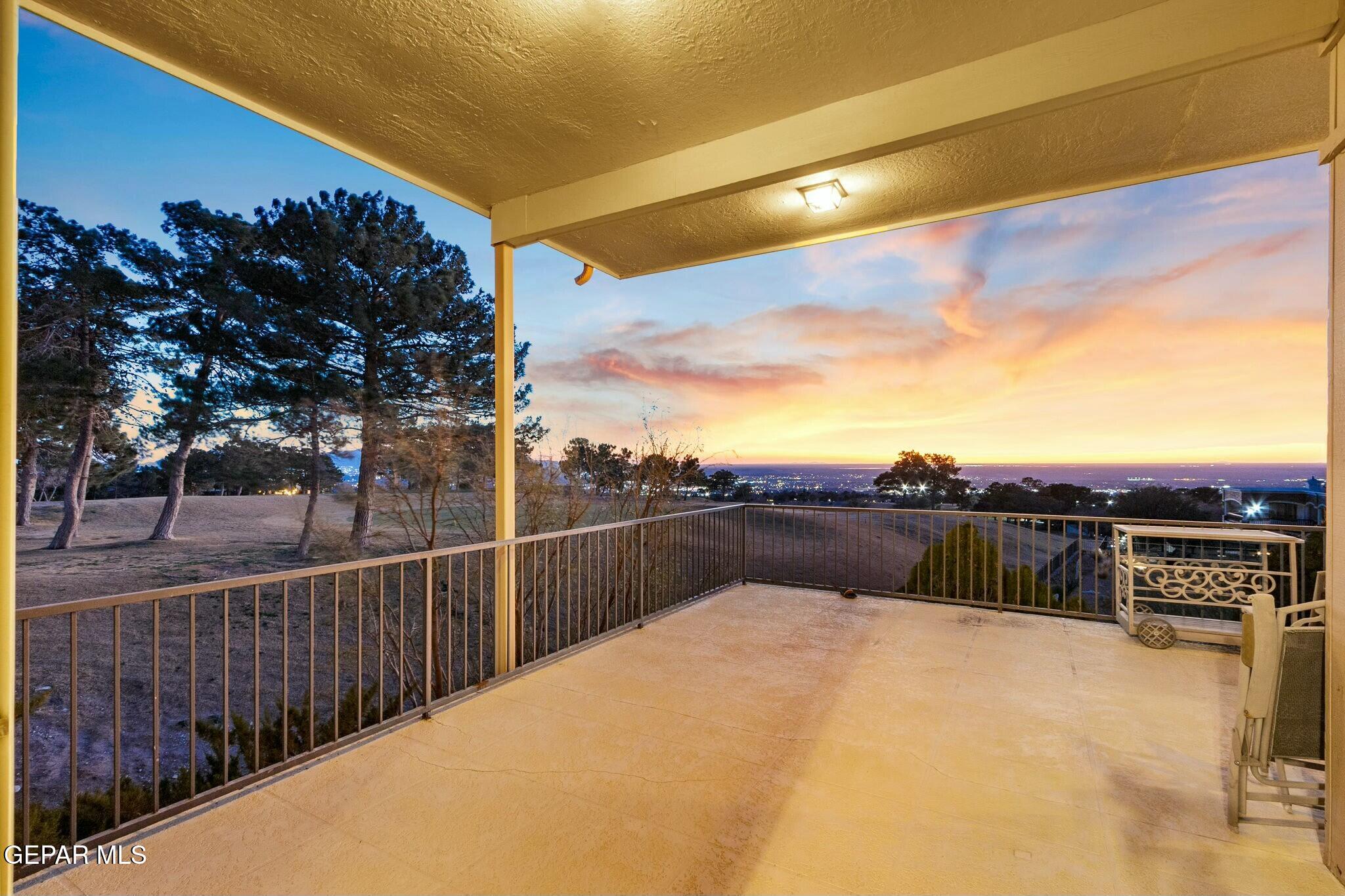 6010 TORREY PINES Drive