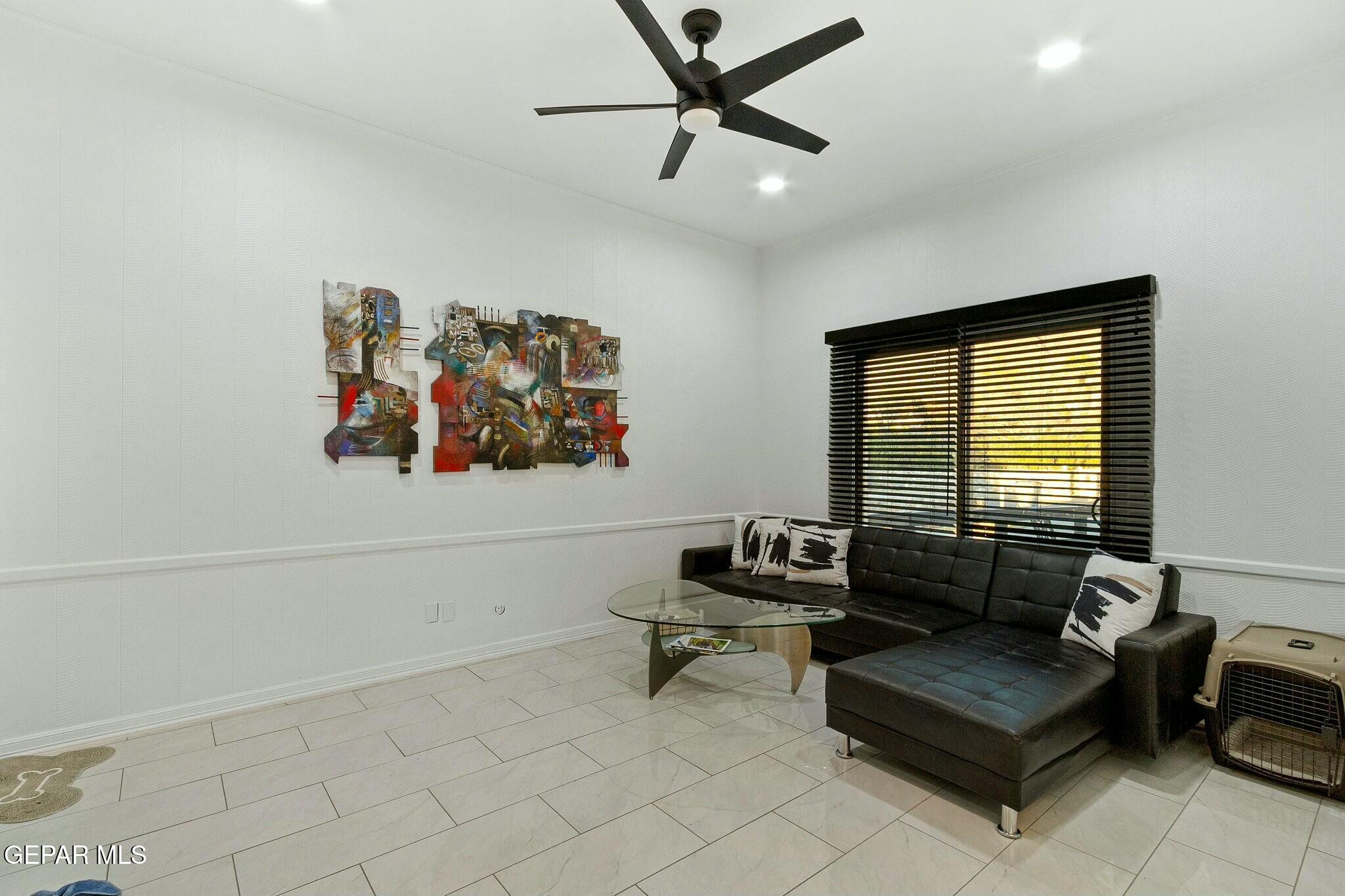 6010 TORREY PINES Drive
