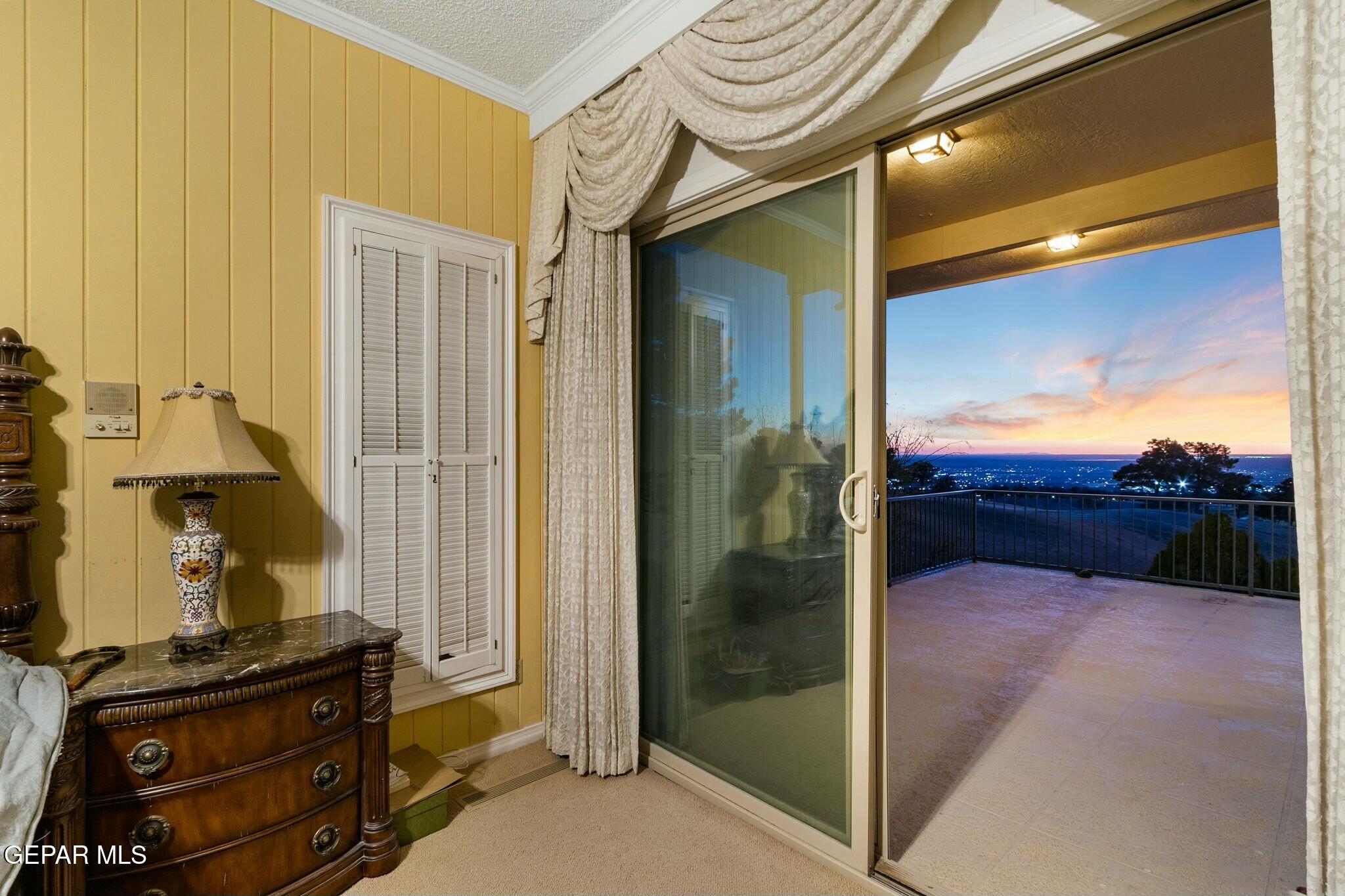 6010 TORREY PINES Drive