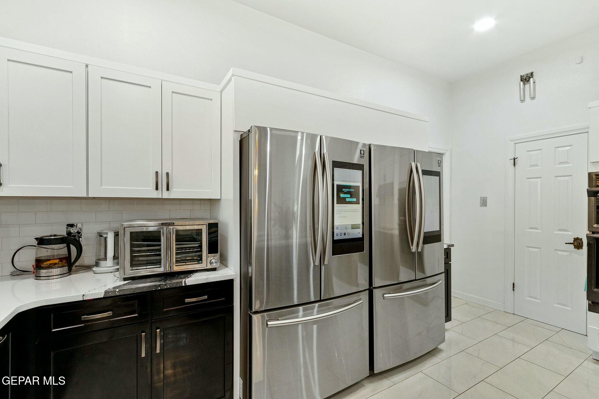 6010 TORREY PINES Drive