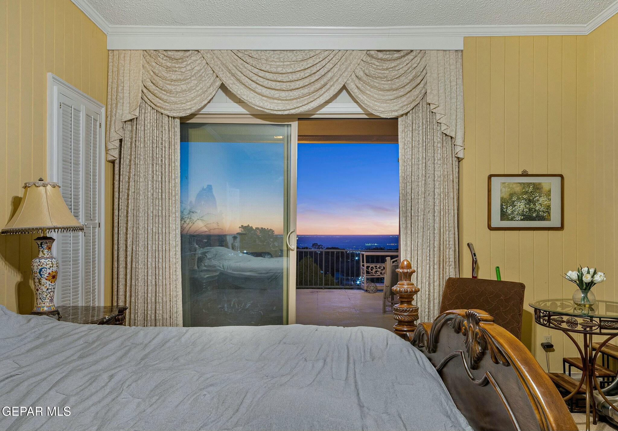 6010 TORREY PINES Drive