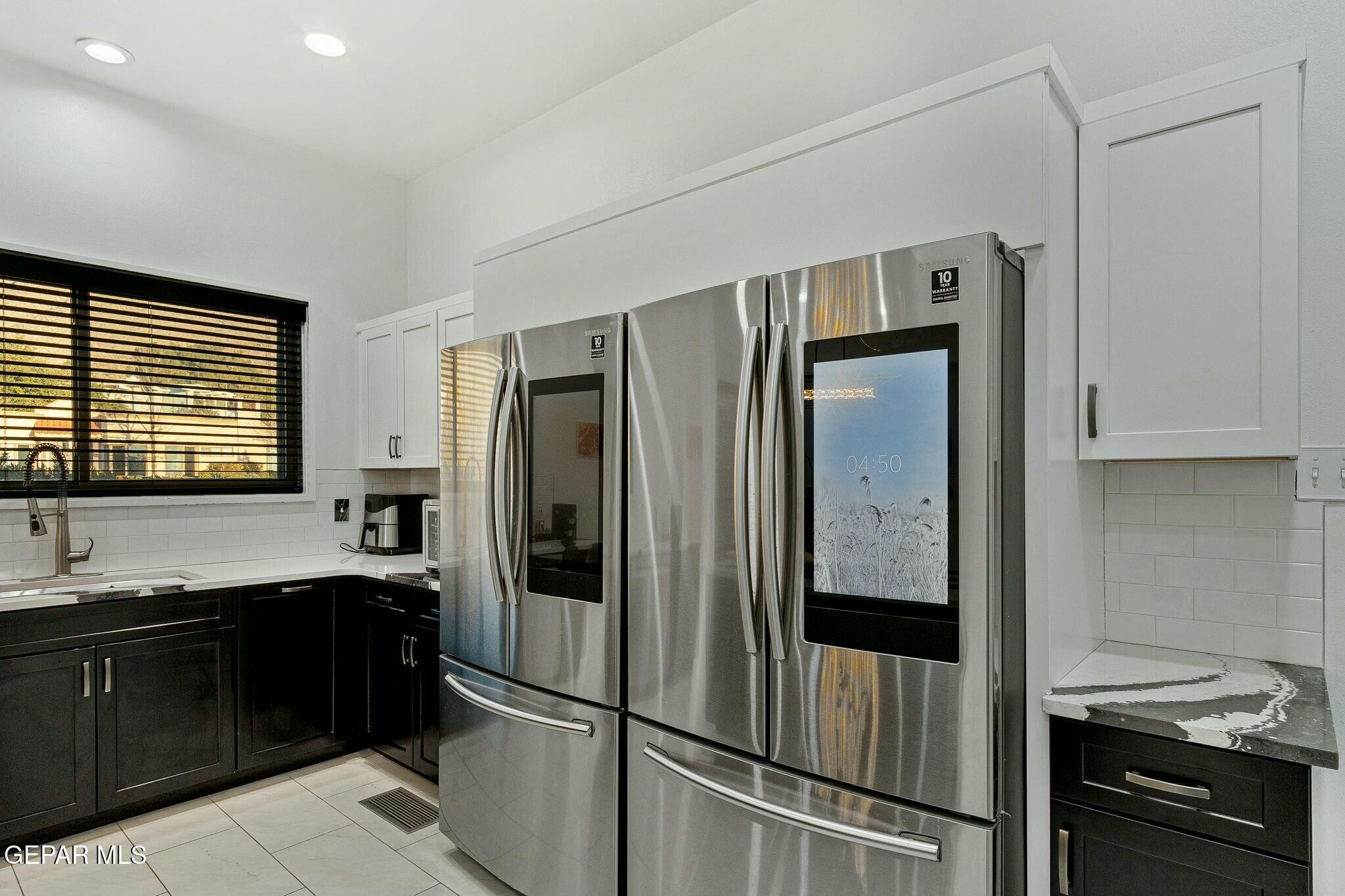 6010 TORREY PINES Drive