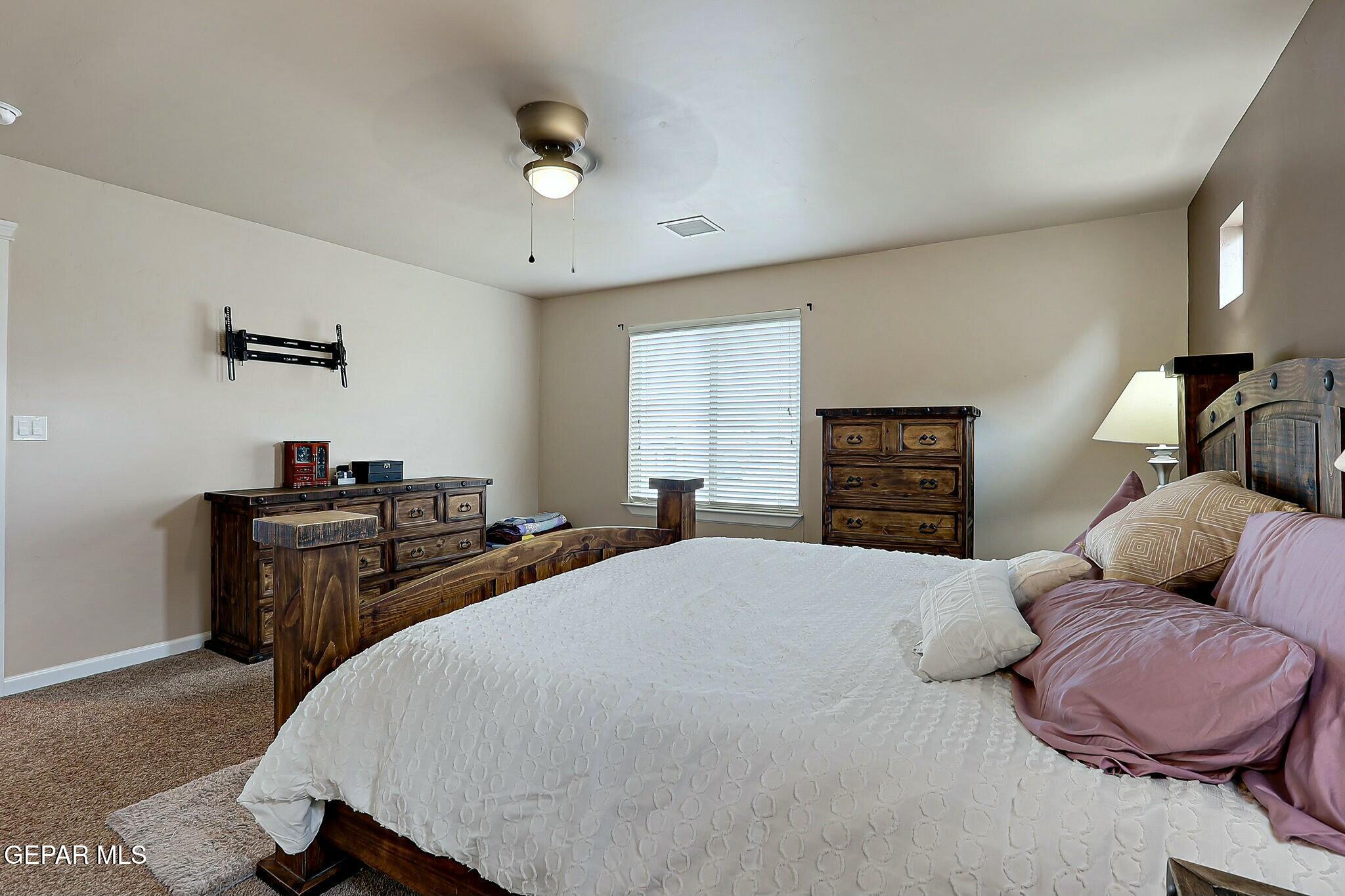 2178 ENCHANTED BREEZE Drive