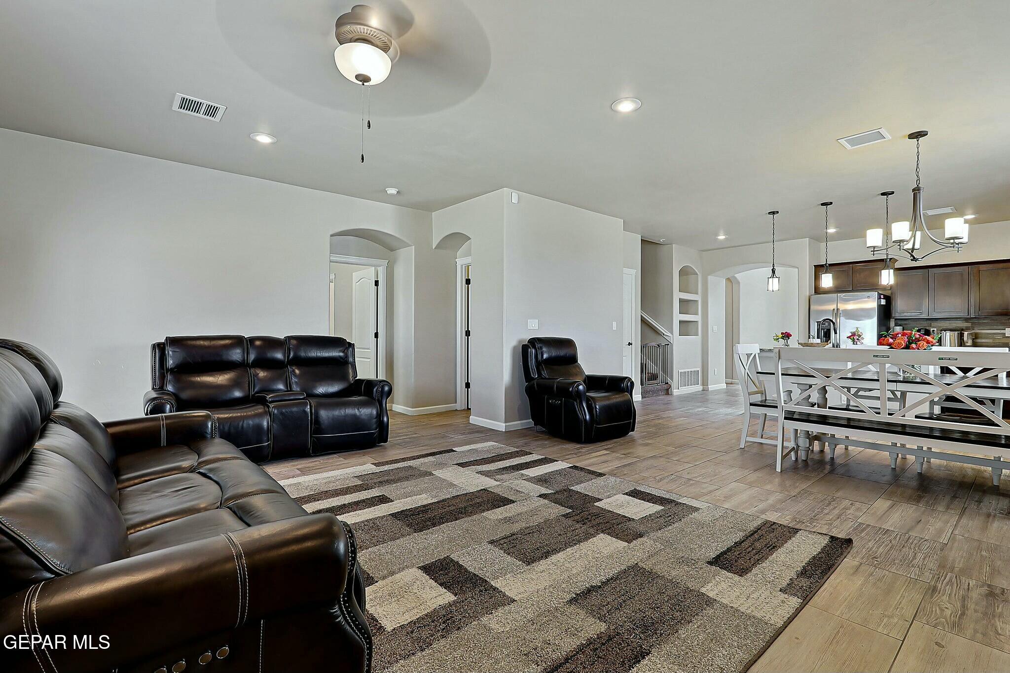 2178 ENCHANTED BREEZE Drive
