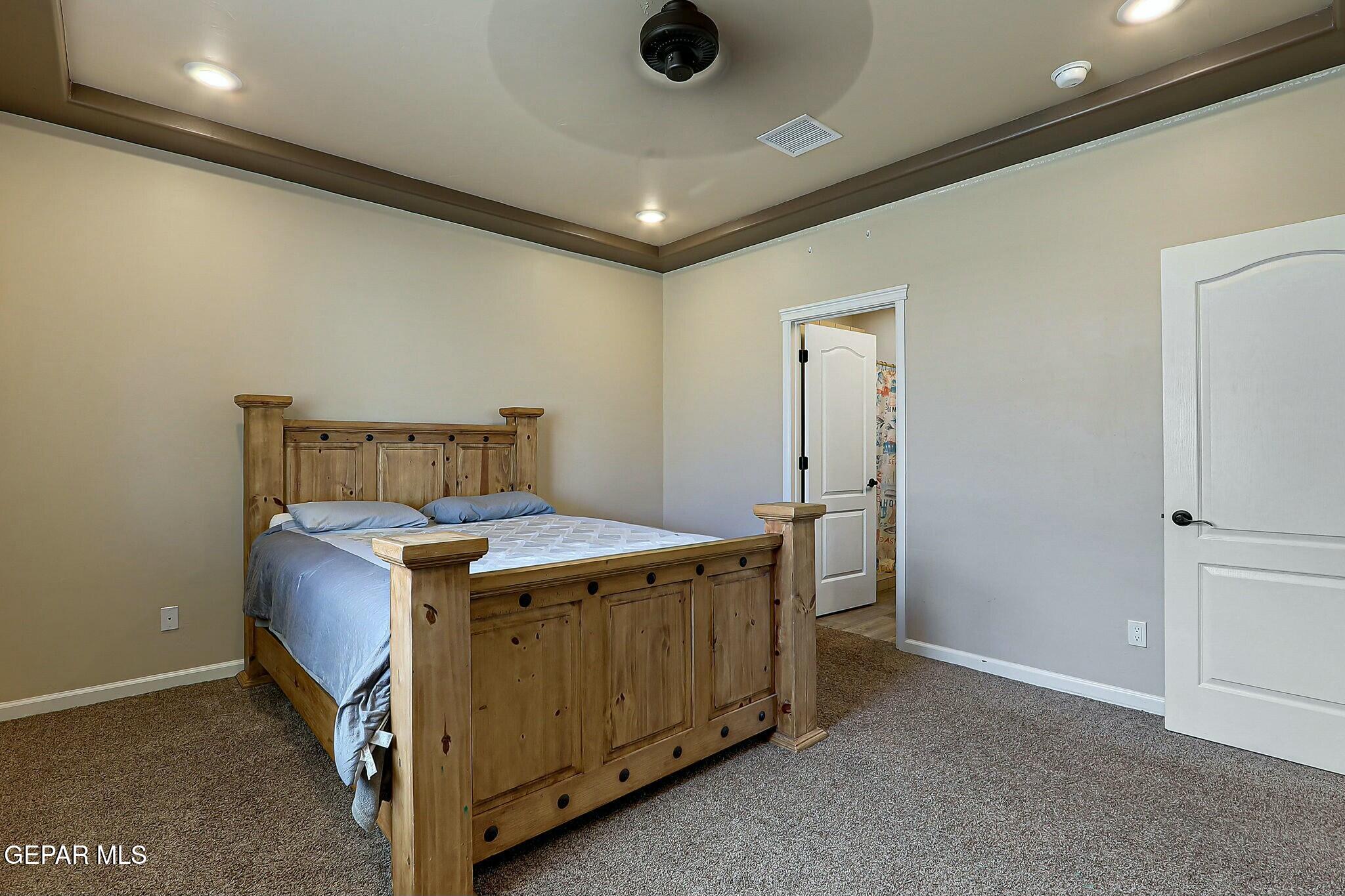 2178 ENCHANTED BREEZE Drive