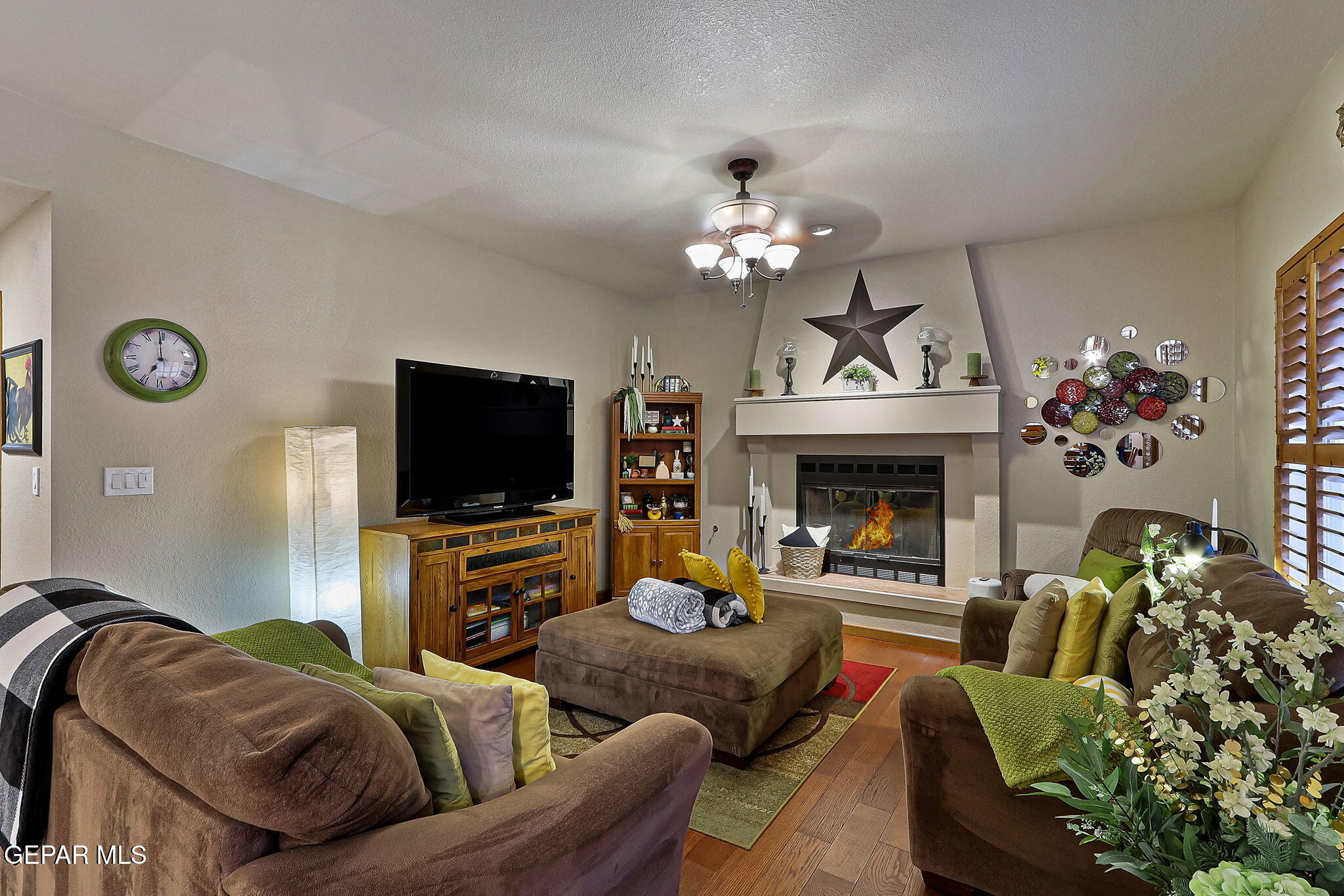 6460 Loma De Cristo Drive