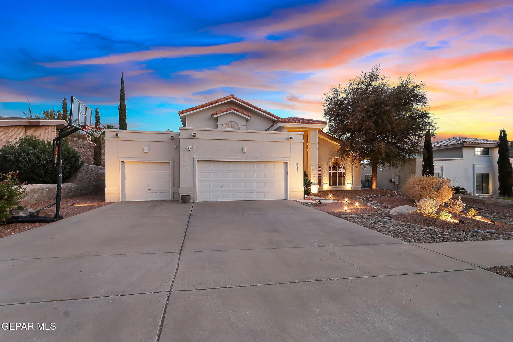 6460 Loma De Cristo Drive
