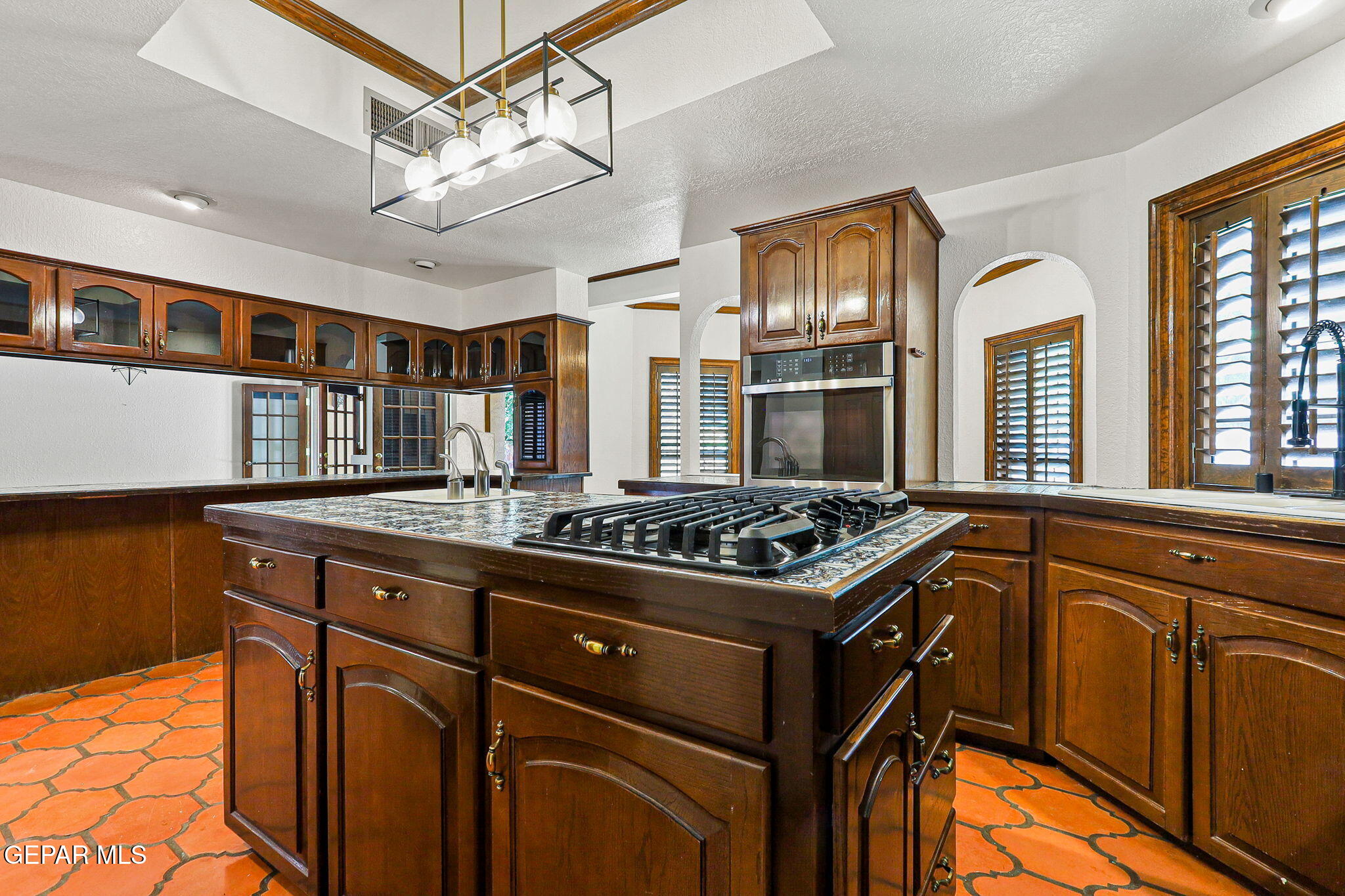 509 LESLIE WARD Court