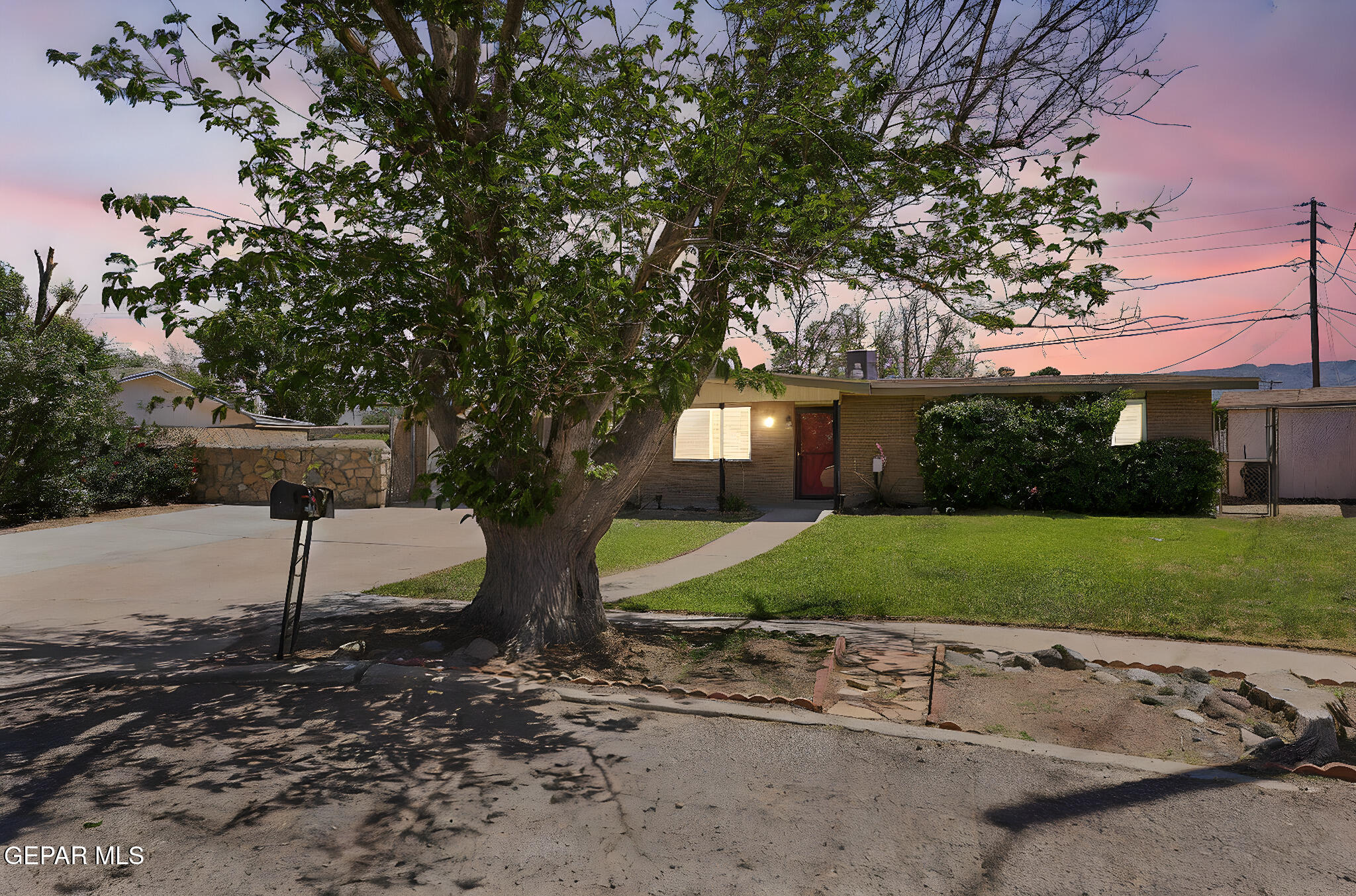 4540 Swan Drive Drive