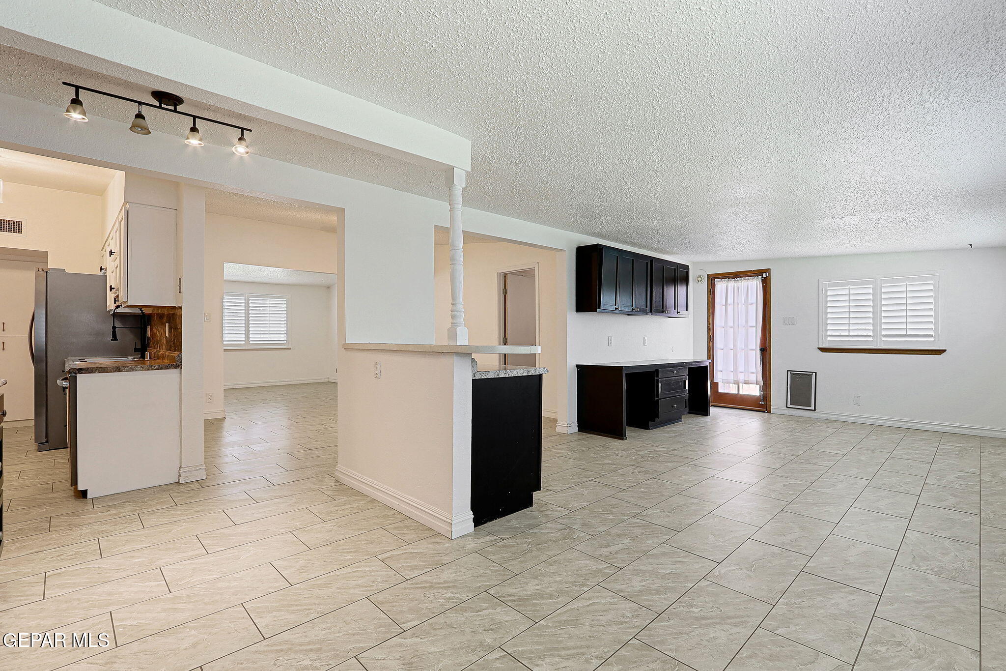 4540 Swan Drive Drive