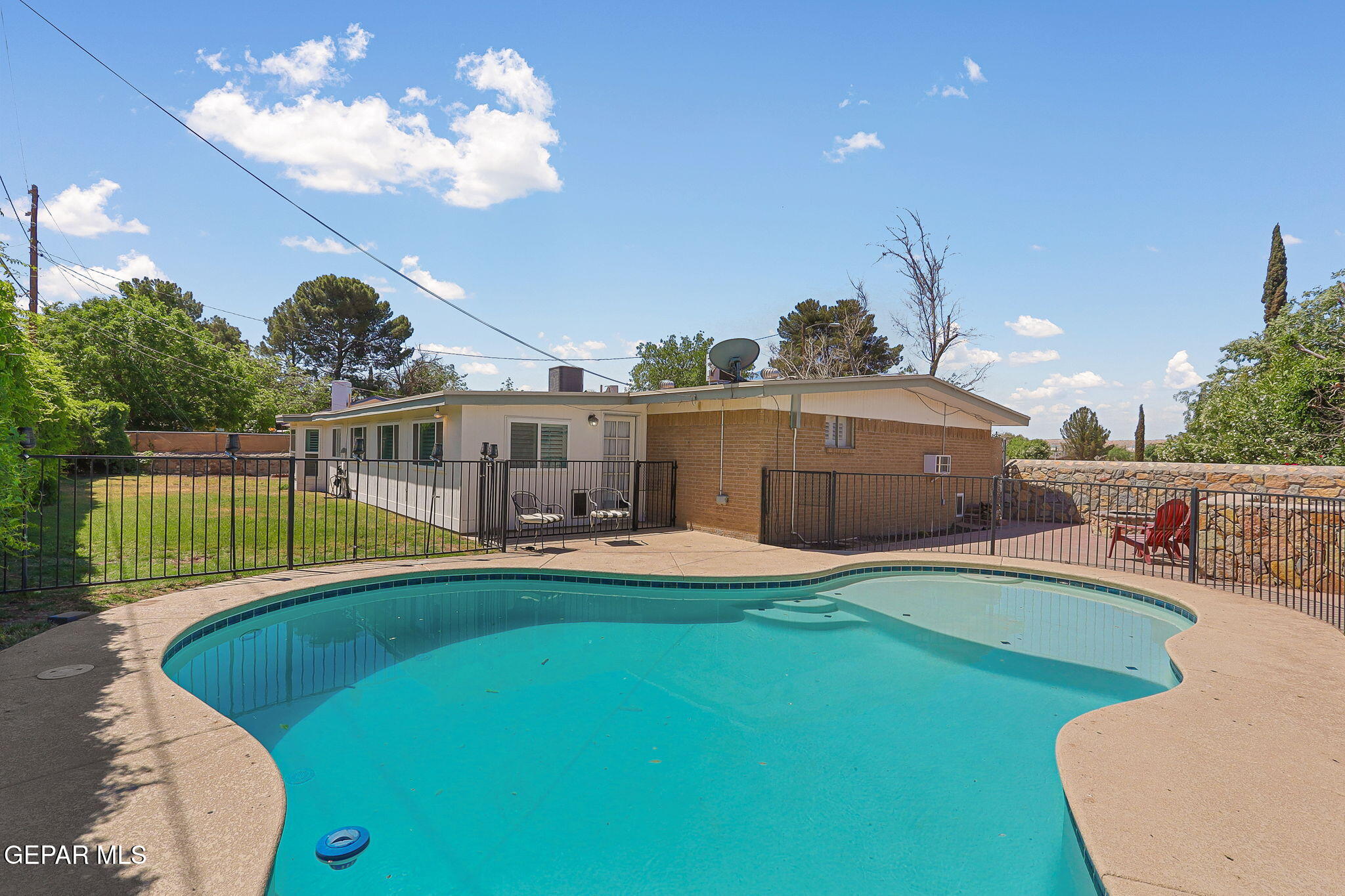 4540 Swan Drive Drive