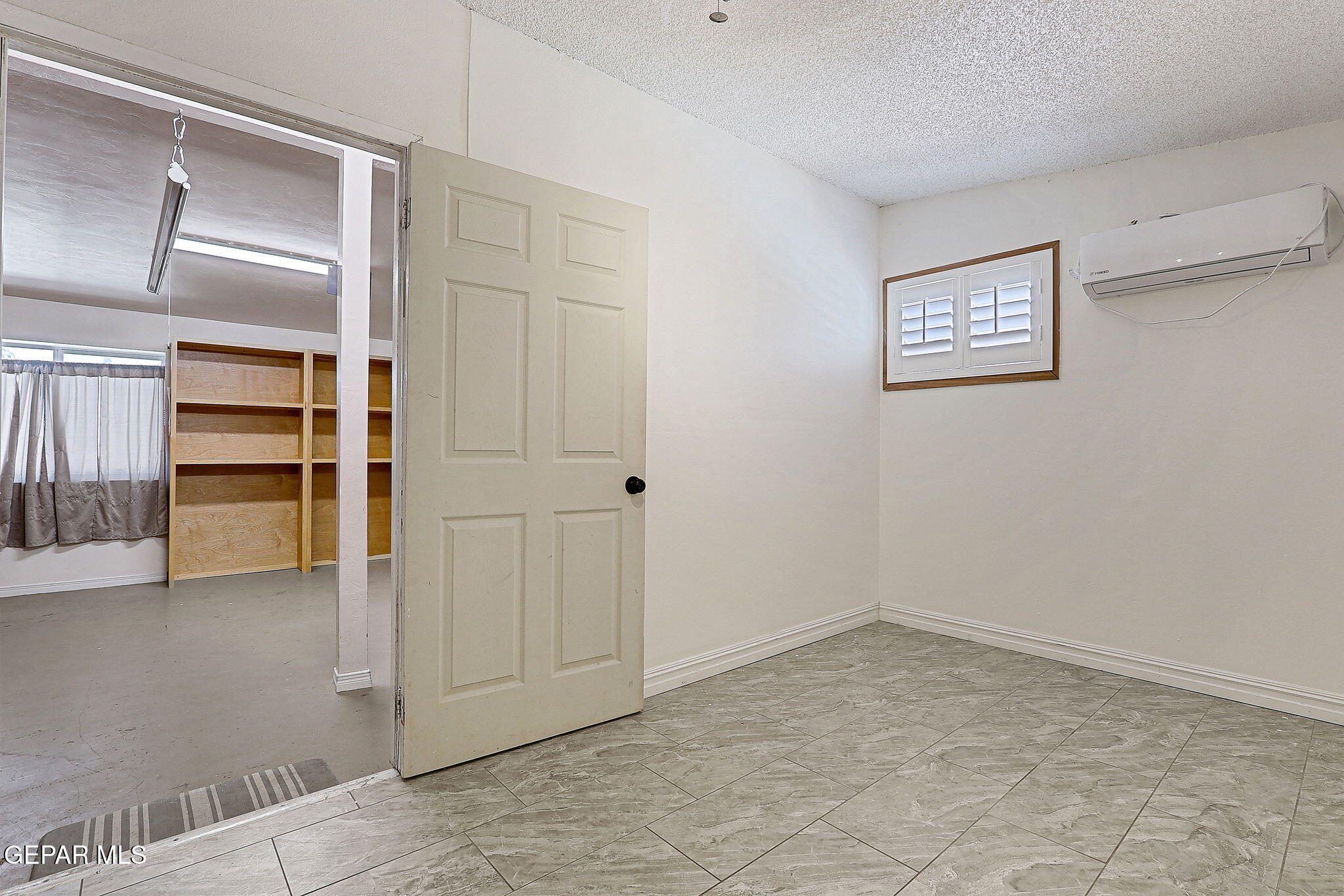 4540 Swan Drive Drive