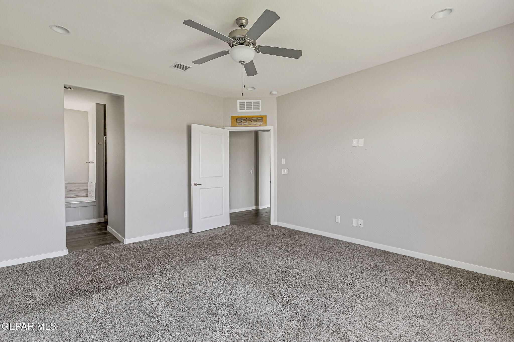 7500 PORTERHOUSE Court
