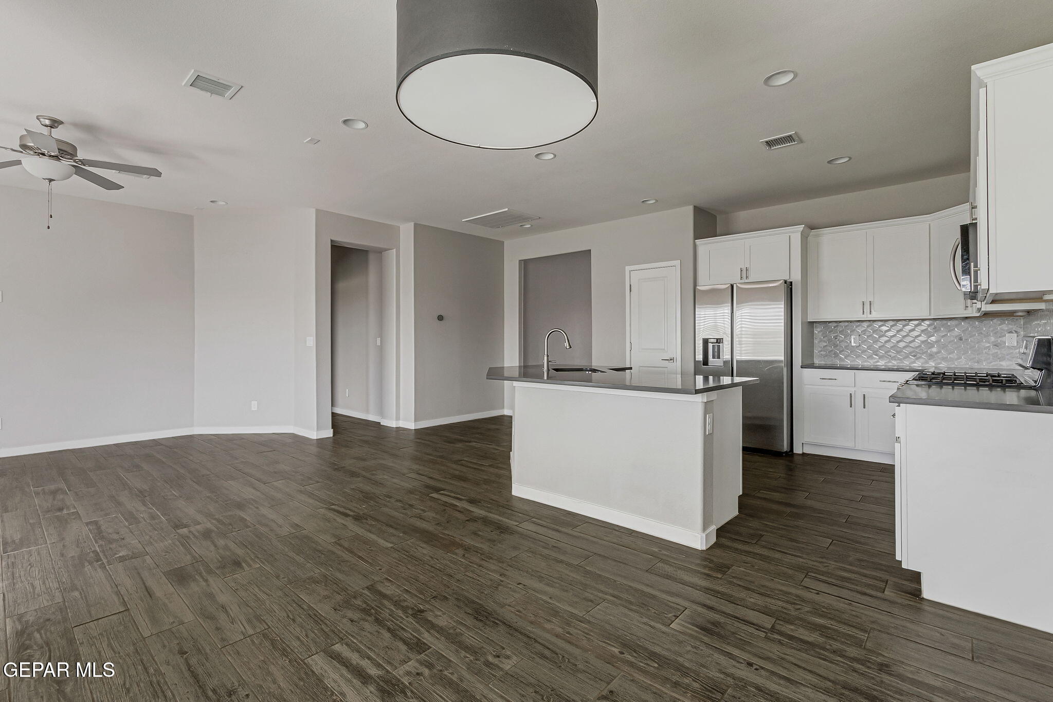 7500 PORTERHOUSE Court