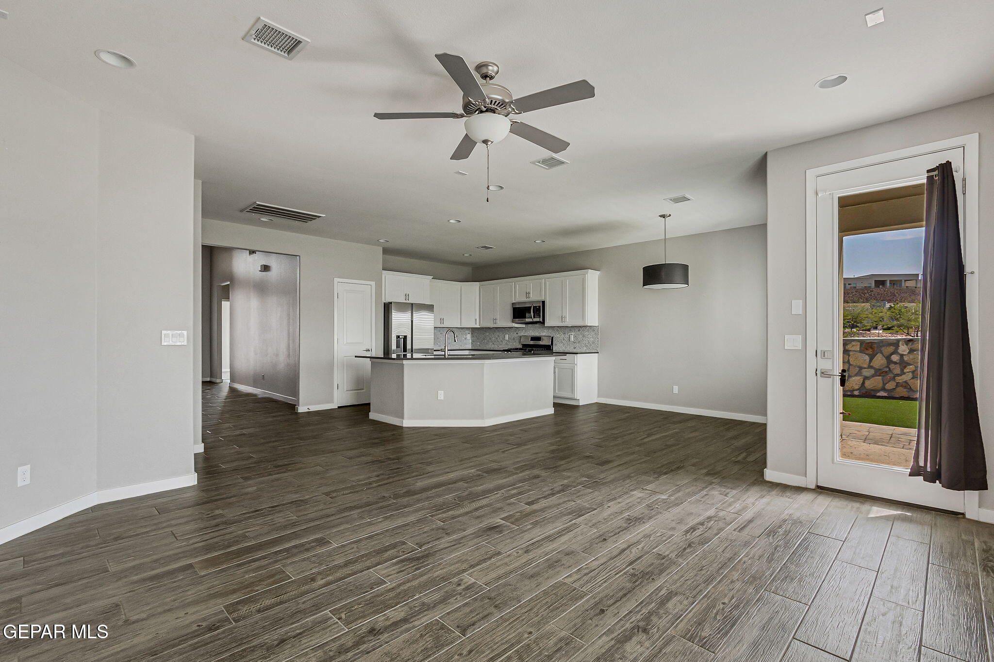 7500 PORTERHOUSE Court