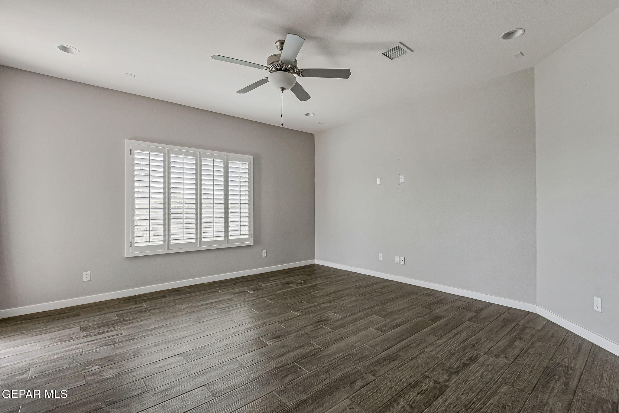 7500 PORTERHOUSE Court