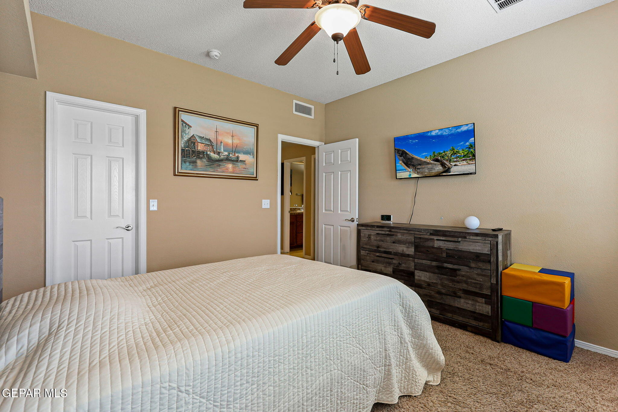 6310 FRANKLIN CREST Drive