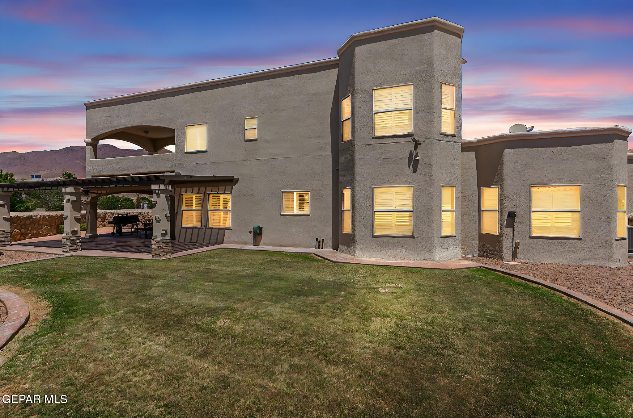 6310 FRANKLIN CREST Drive