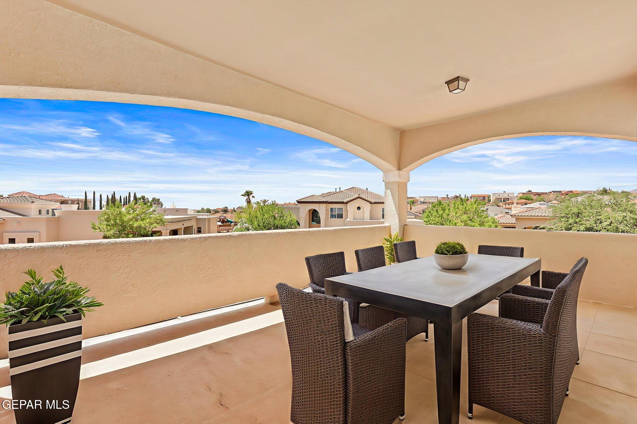 6310 FRANKLIN CREST Drive