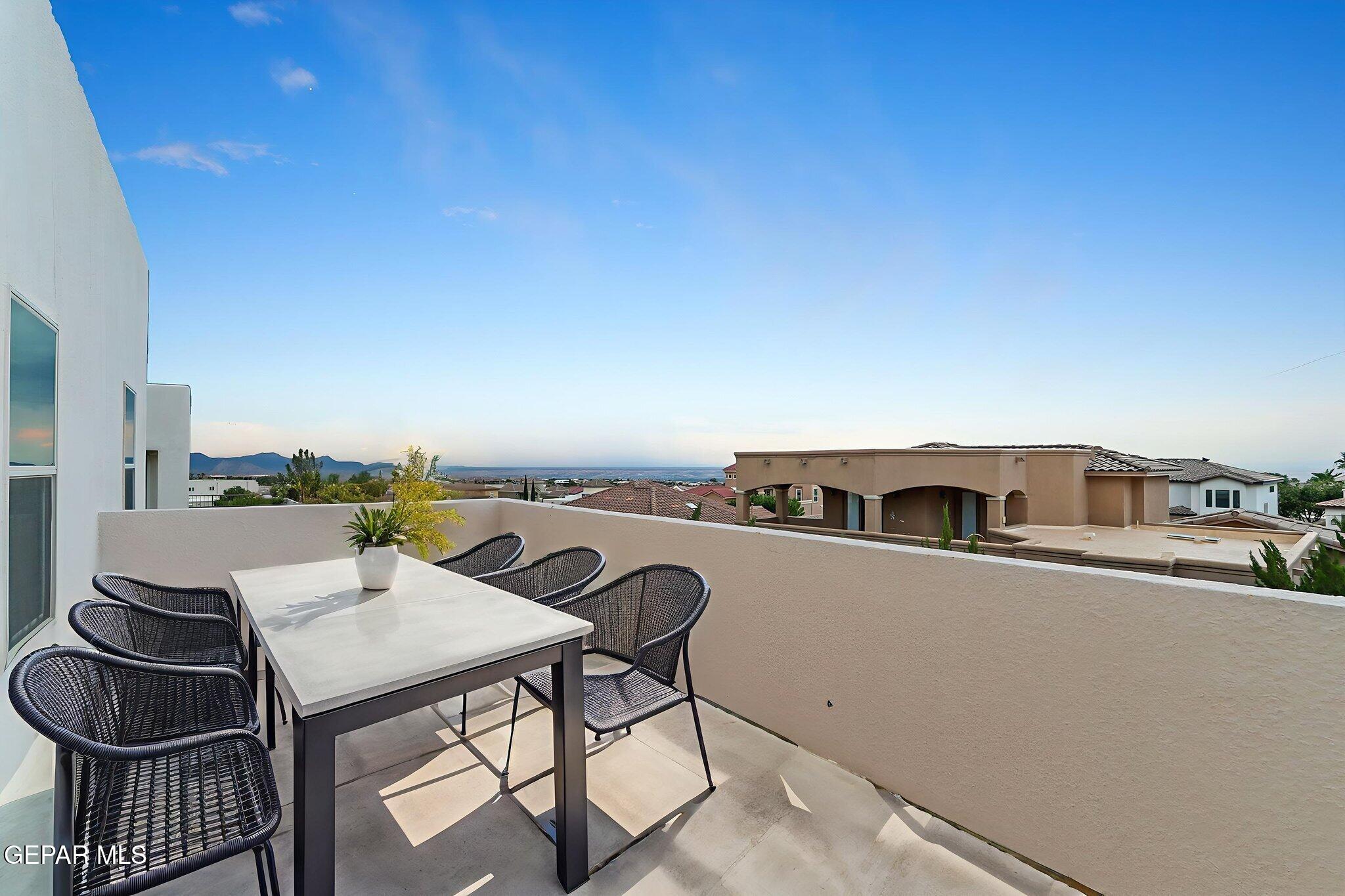 1259 HIDDEN DESERT Lane