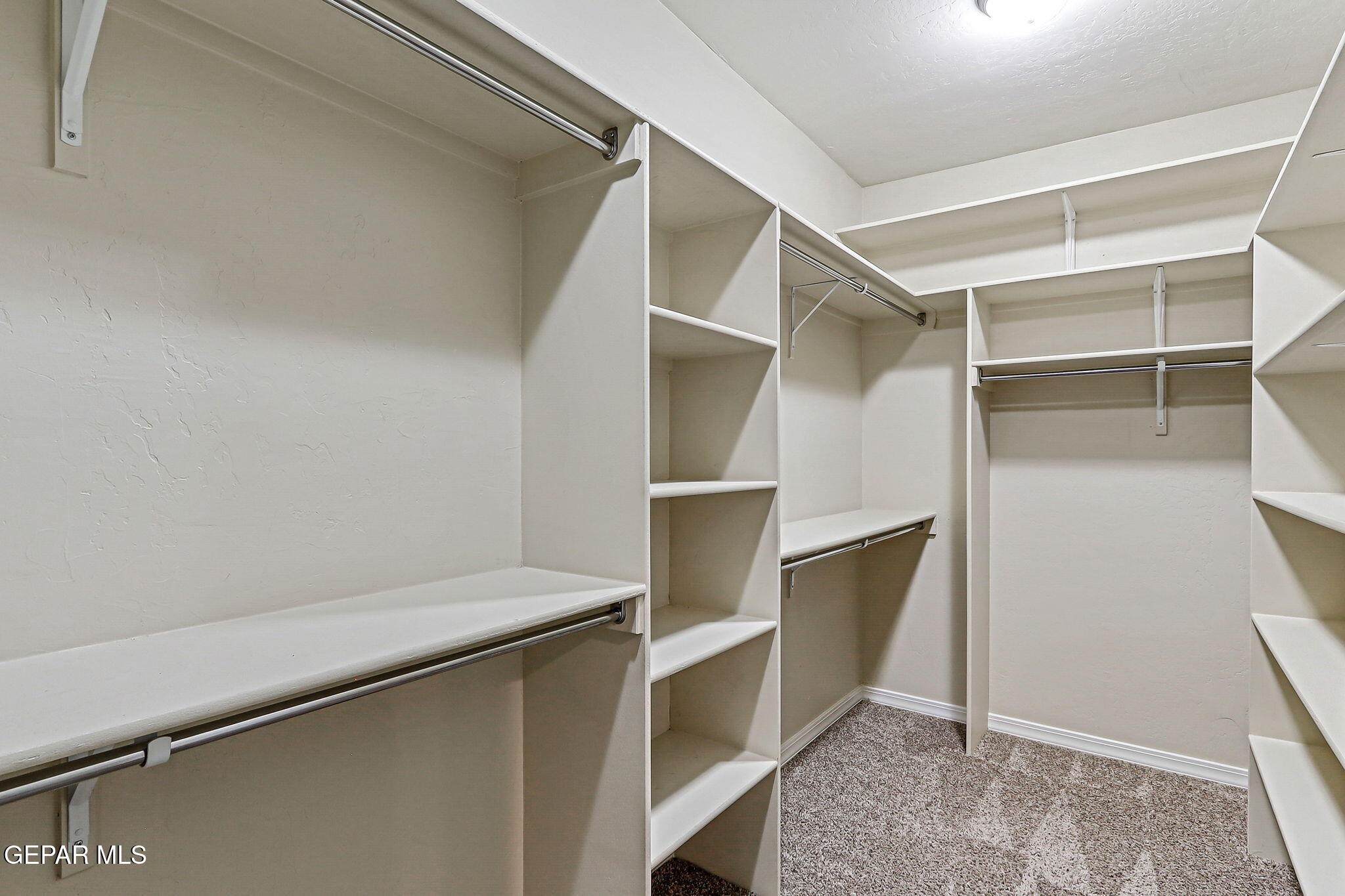 1259 HIDDEN DESERT Lane