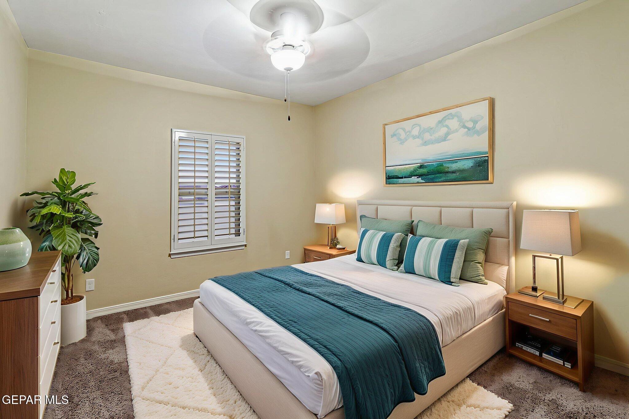 1259 HIDDEN DESERT Lane