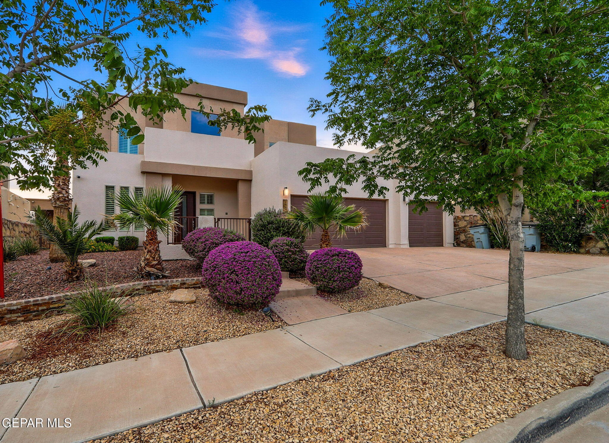 1259 HIDDEN DESERT Lane