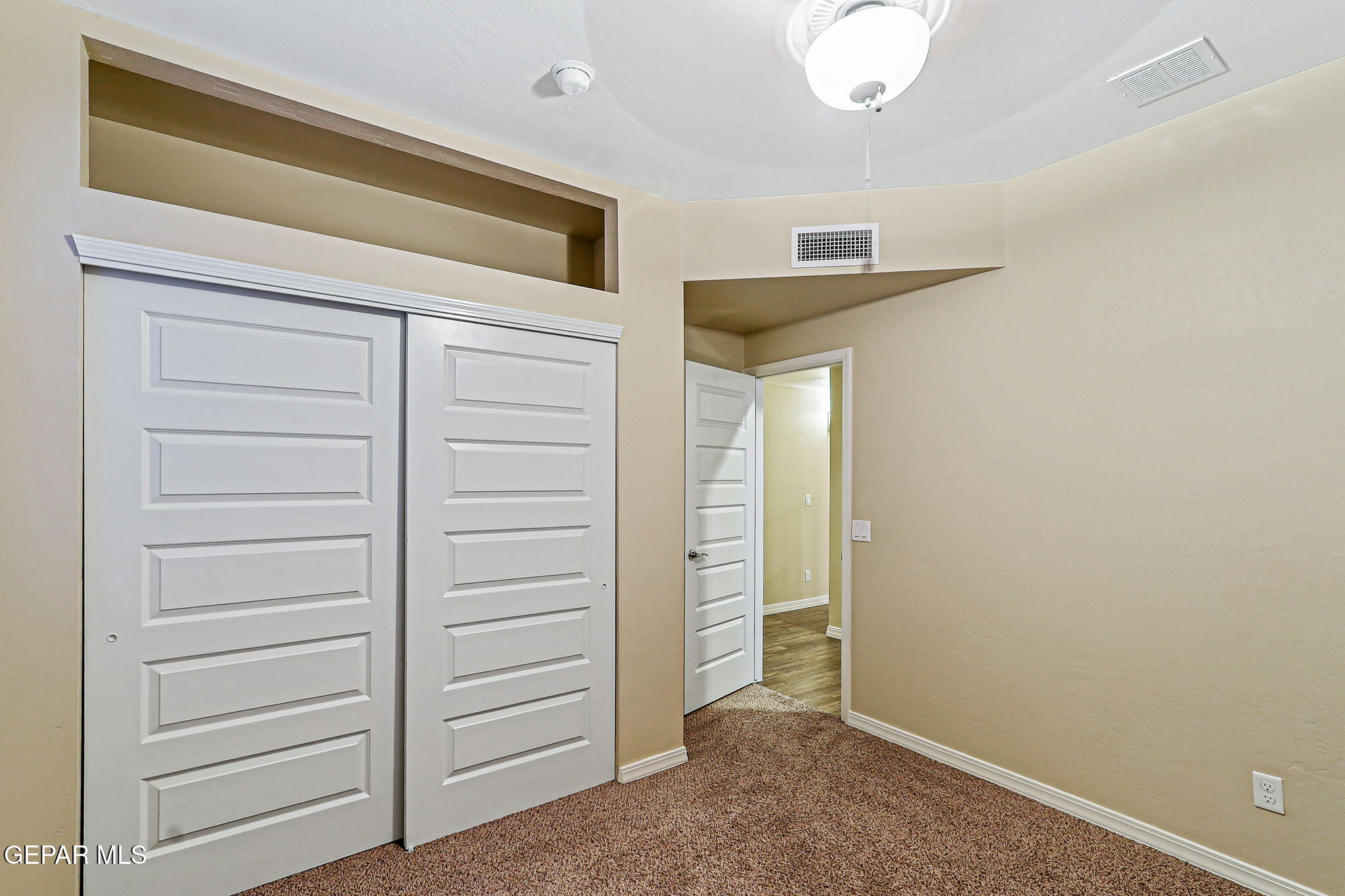1259 HIDDEN DESERT Lane
