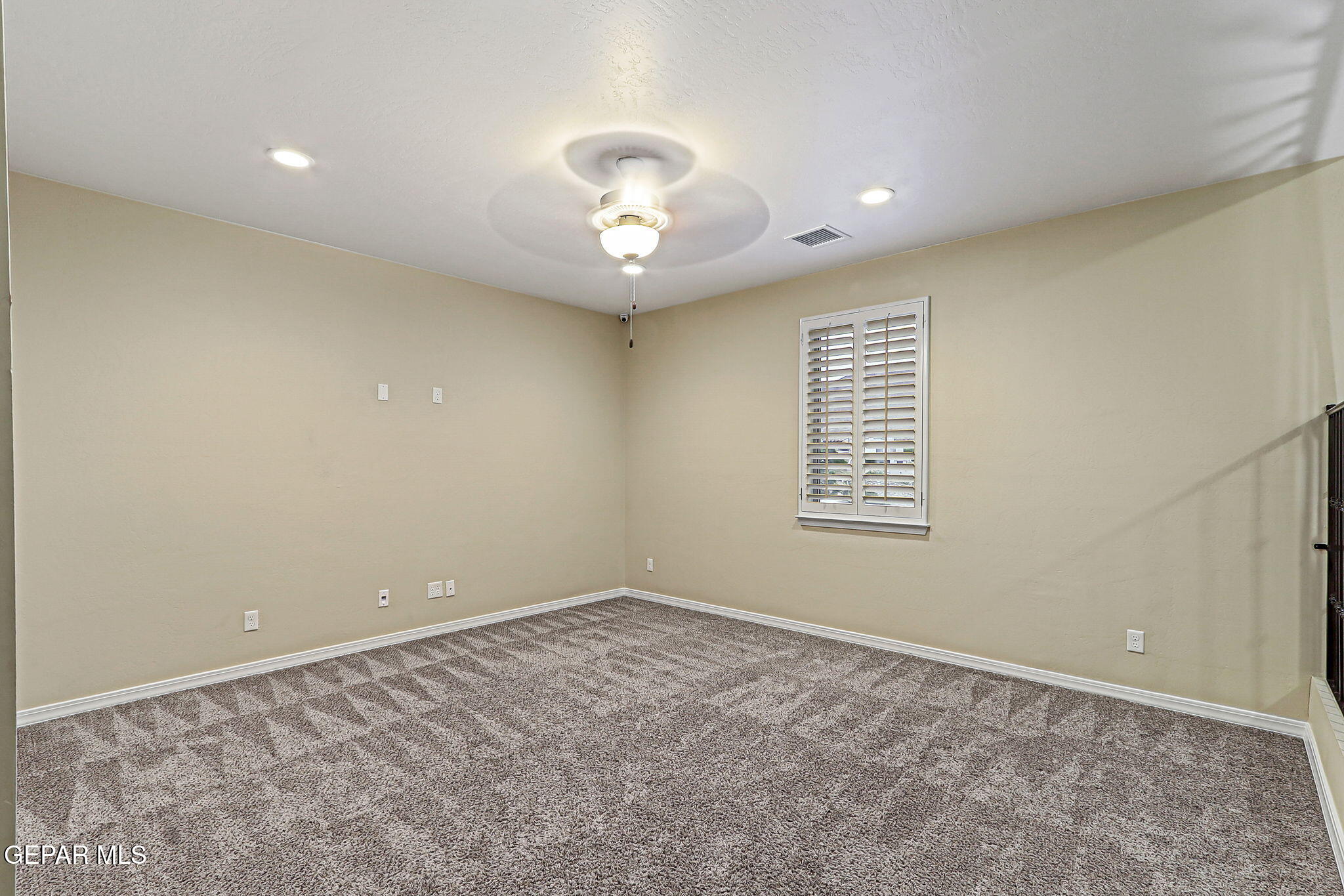 1259 HIDDEN DESERT Lane