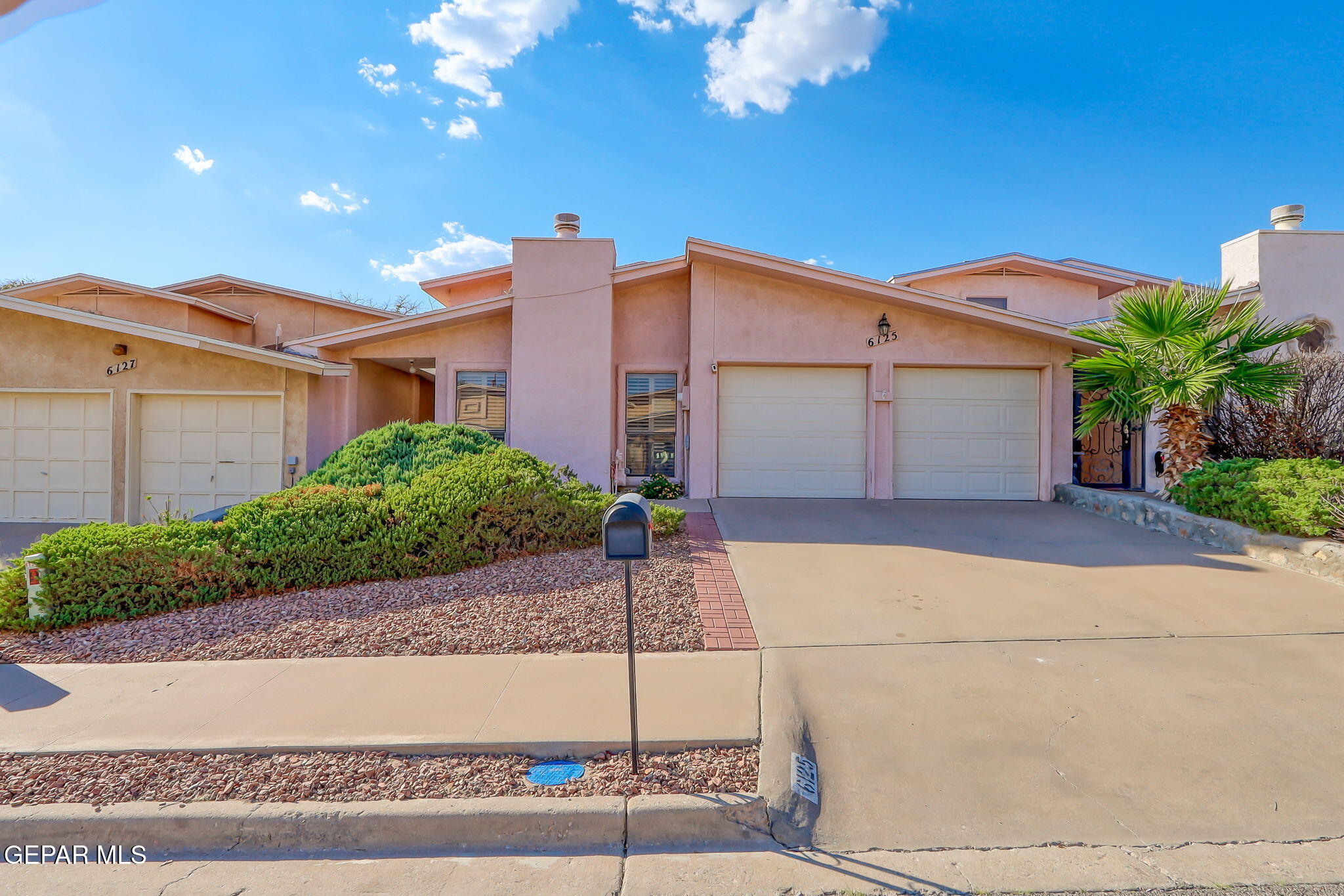 6125 Sierra Valle Lane