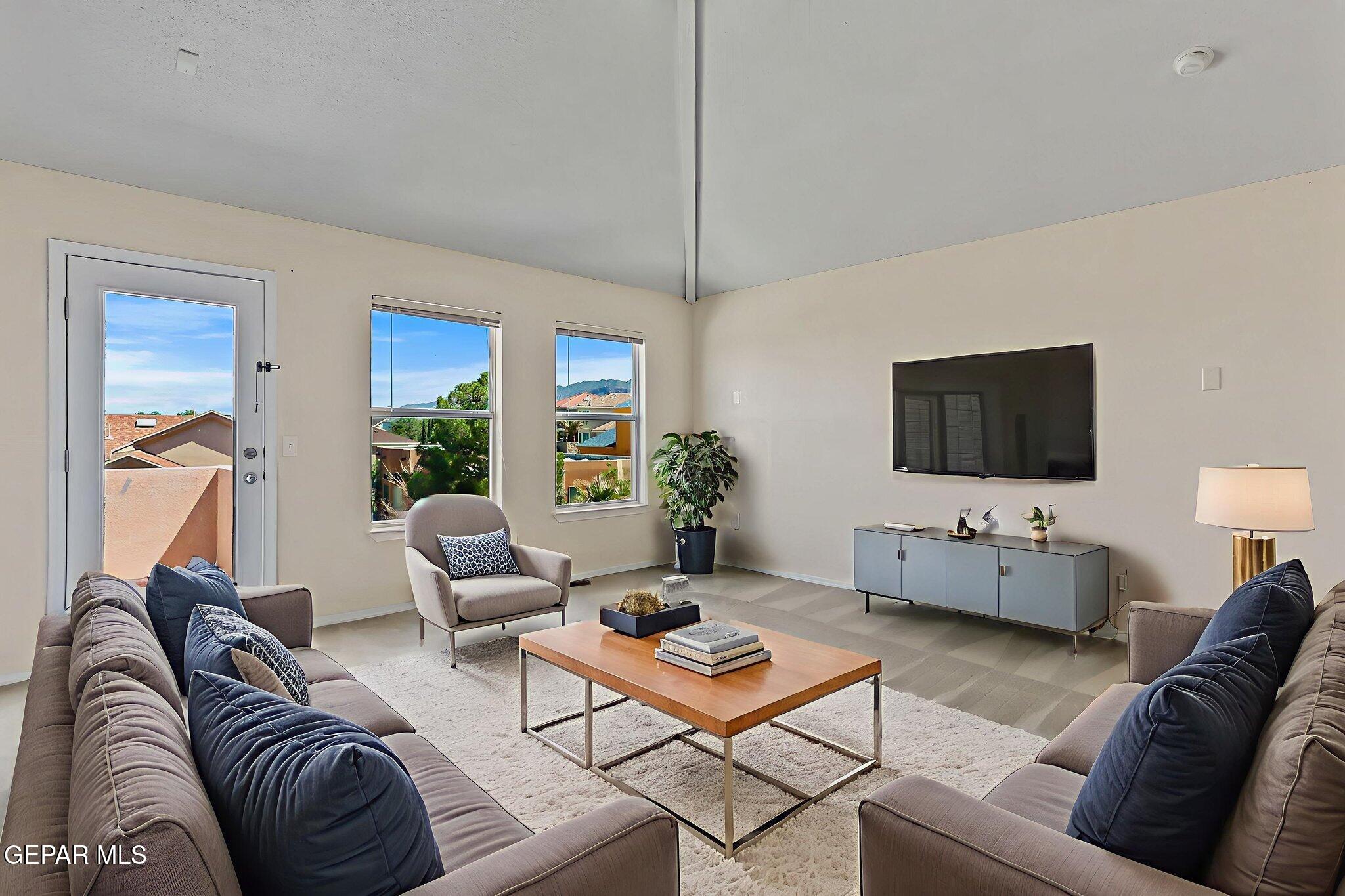 6377 FRANKLIN RIDGE Drive