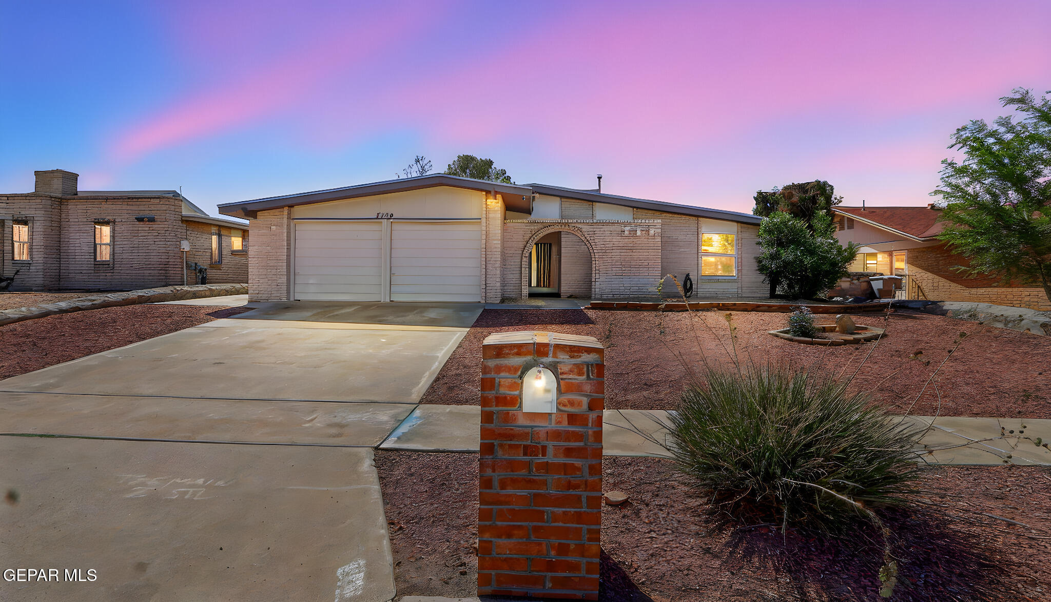 7120 CERRO NEGRO Drive