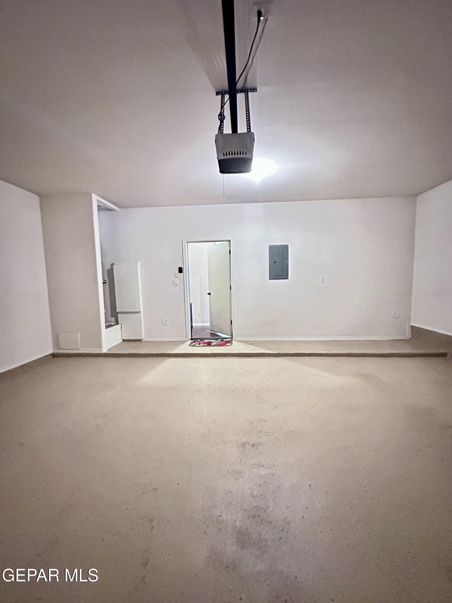 6735 Boulder Canyon Lane