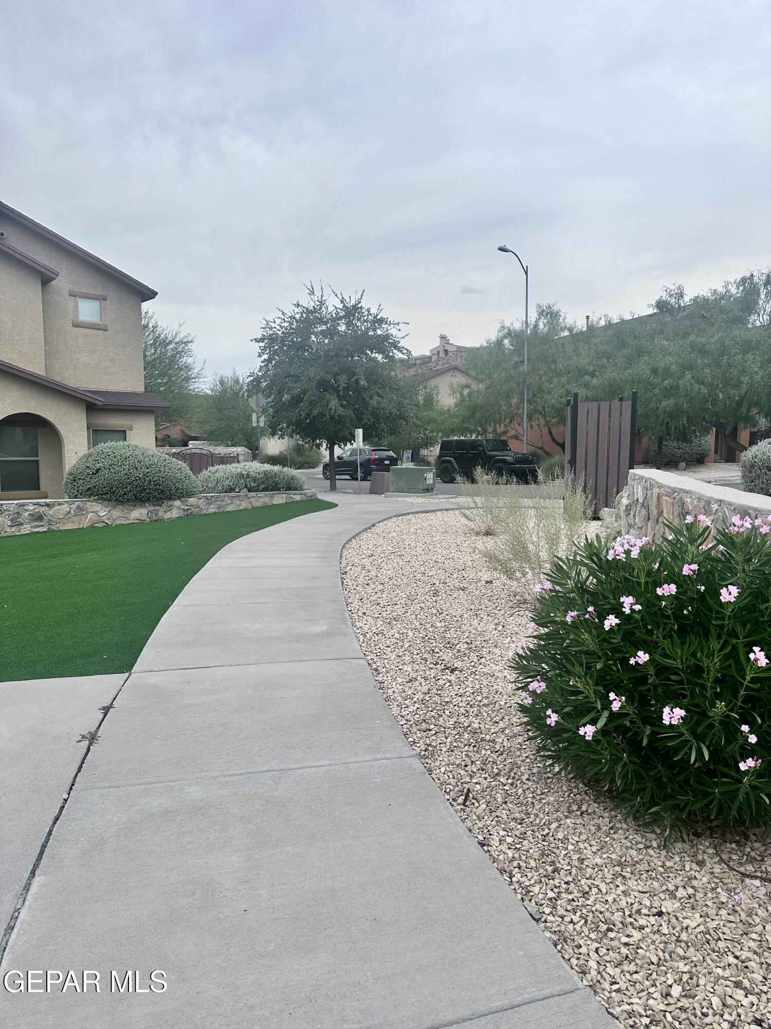 6735 Boulder Canyon Lane