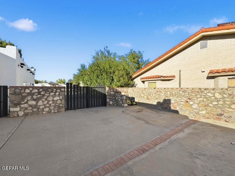 411 Rio Estancia Drive