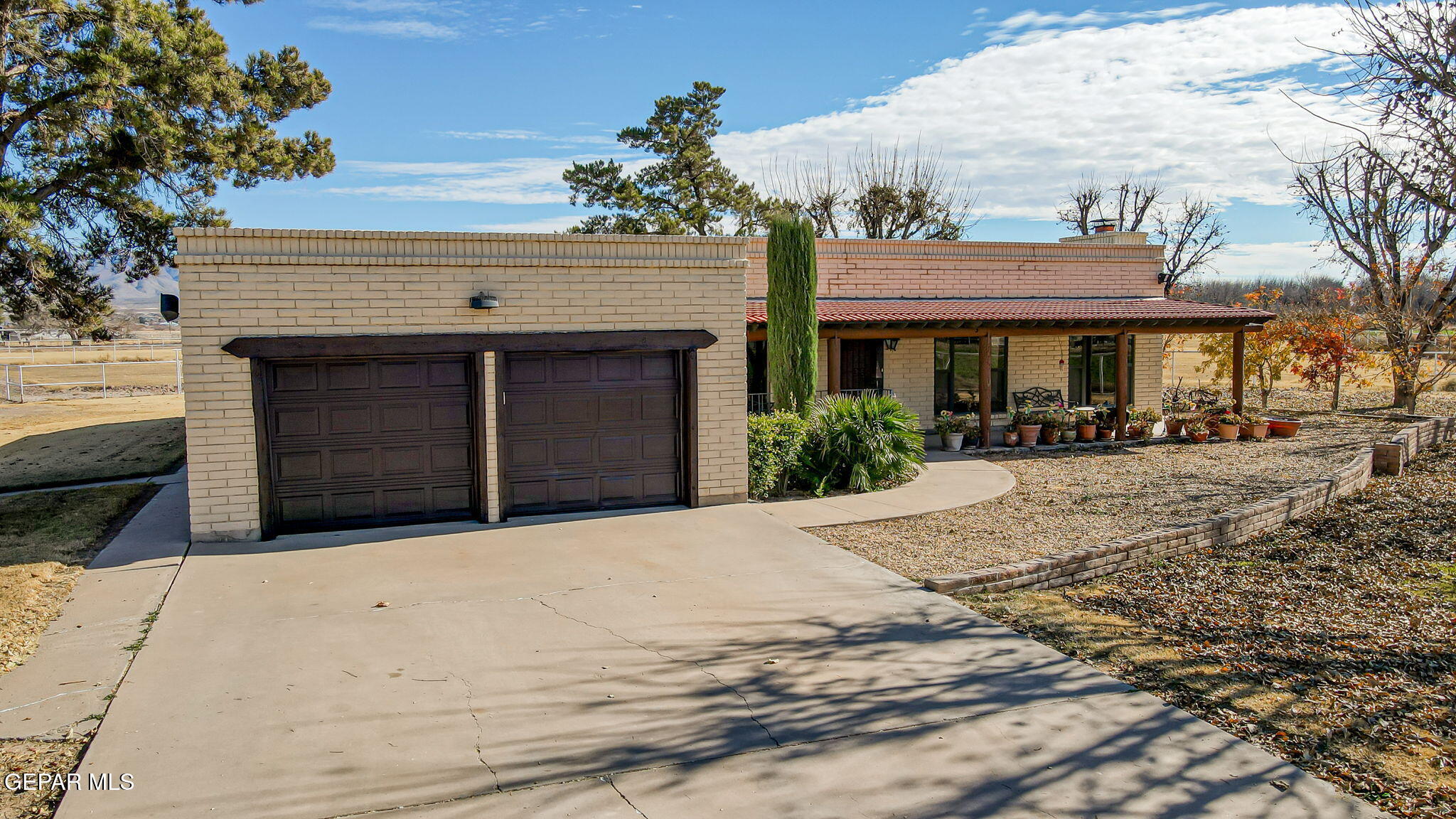 7770 WESTSIDE Drive