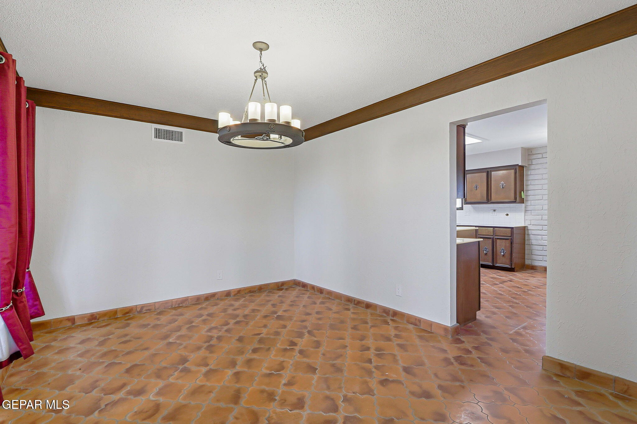 7770 WESTSIDE Drive