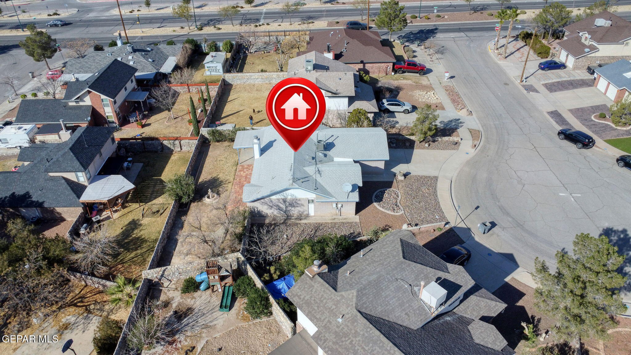905 MARK WALLACE Lane