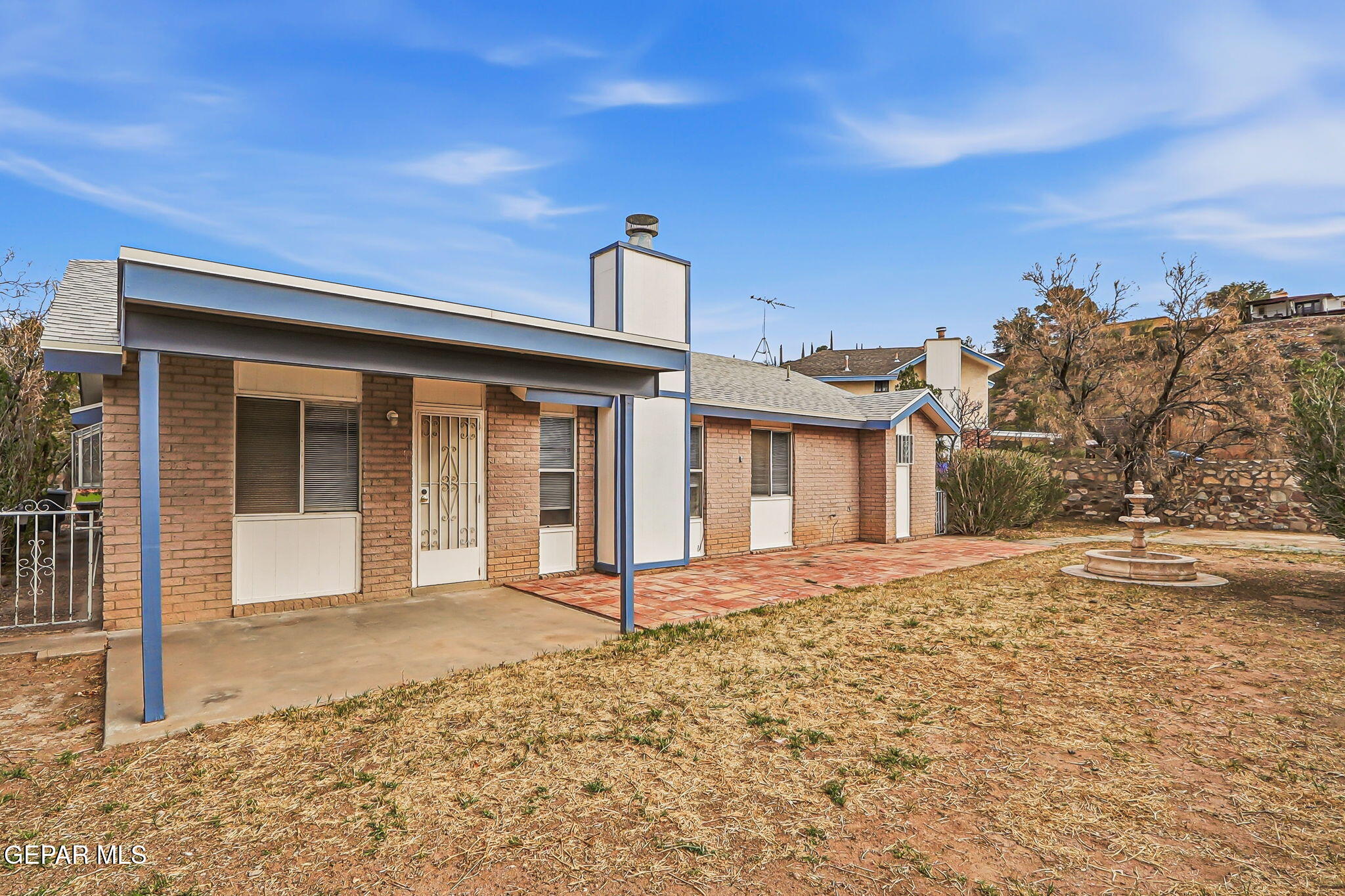 905 MARK WALLACE Lane